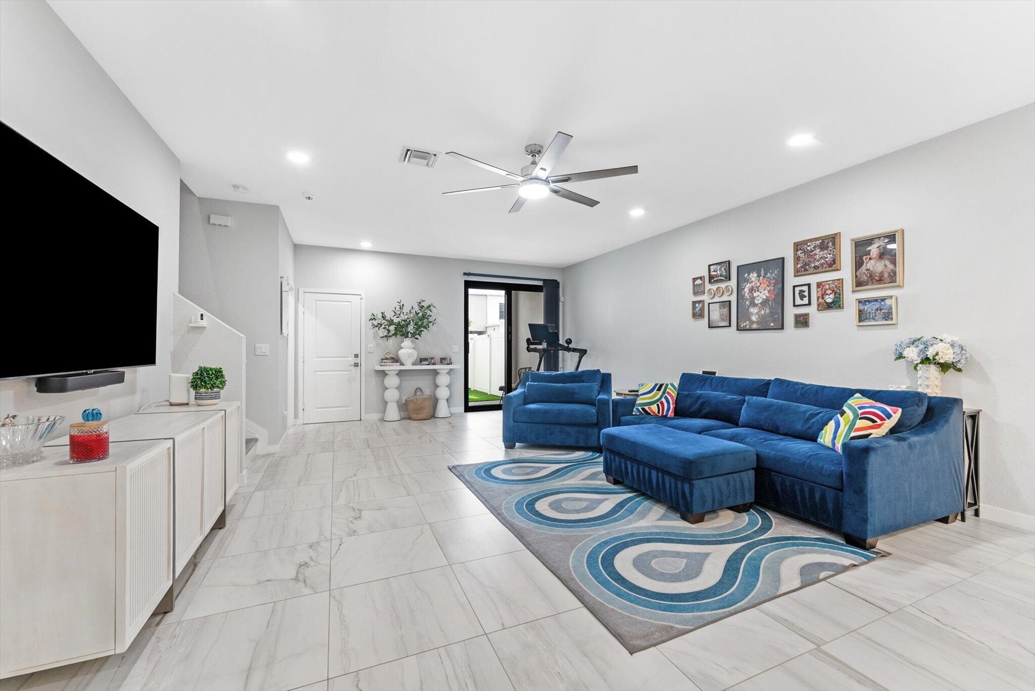 405 NW 17TH Street