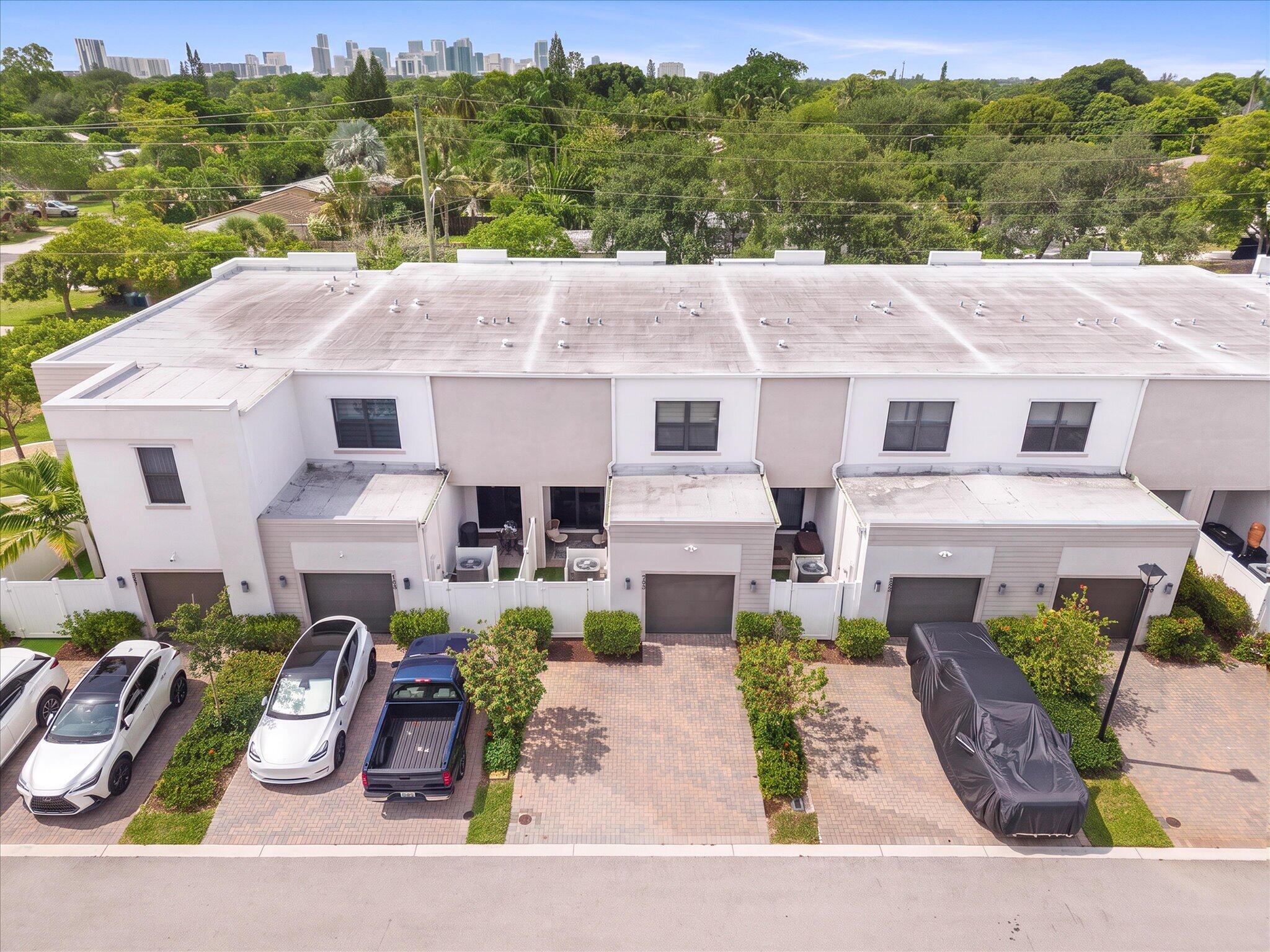 405 NW 17TH Street