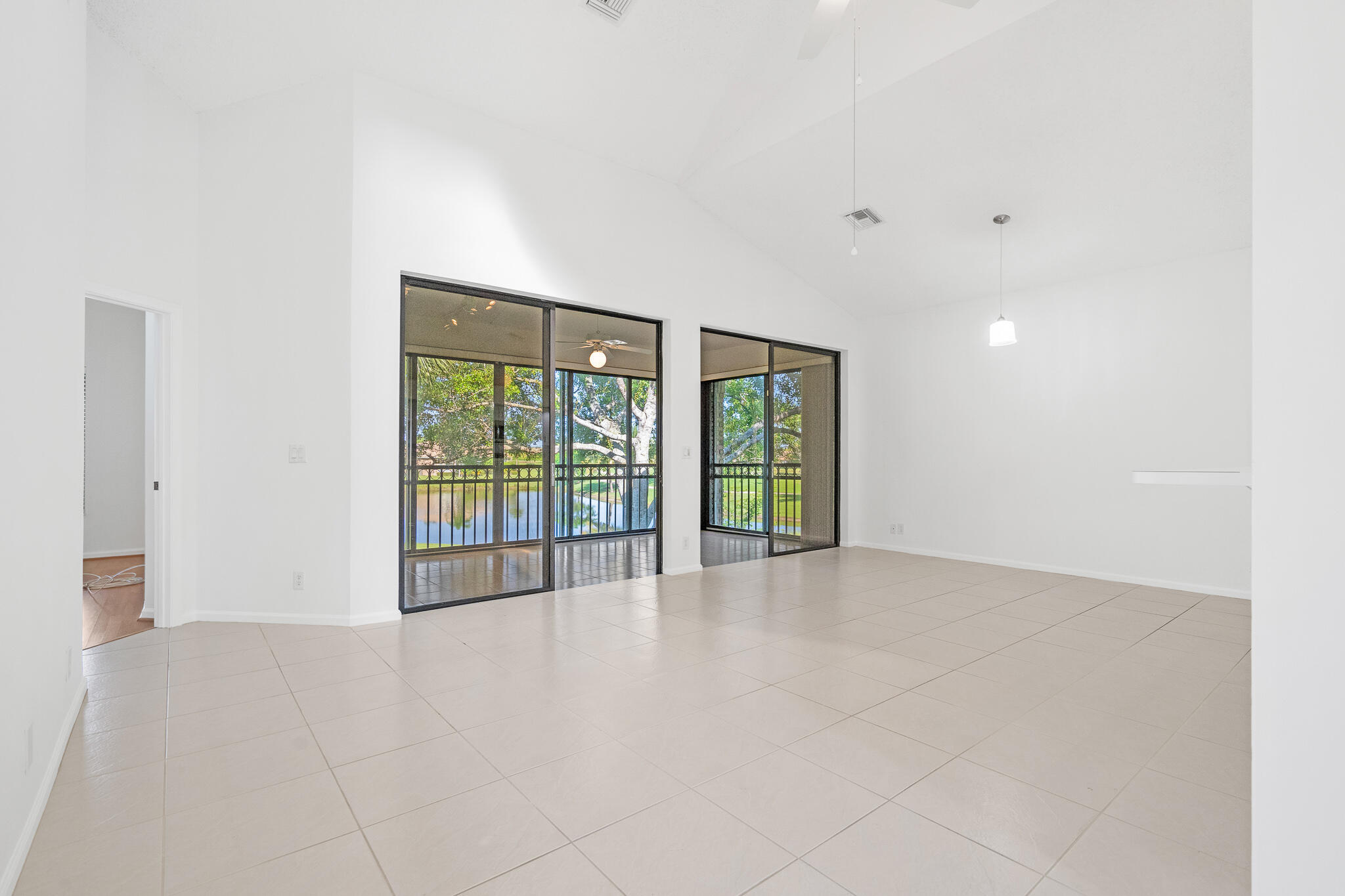8049 ABERDEEN Drive 202