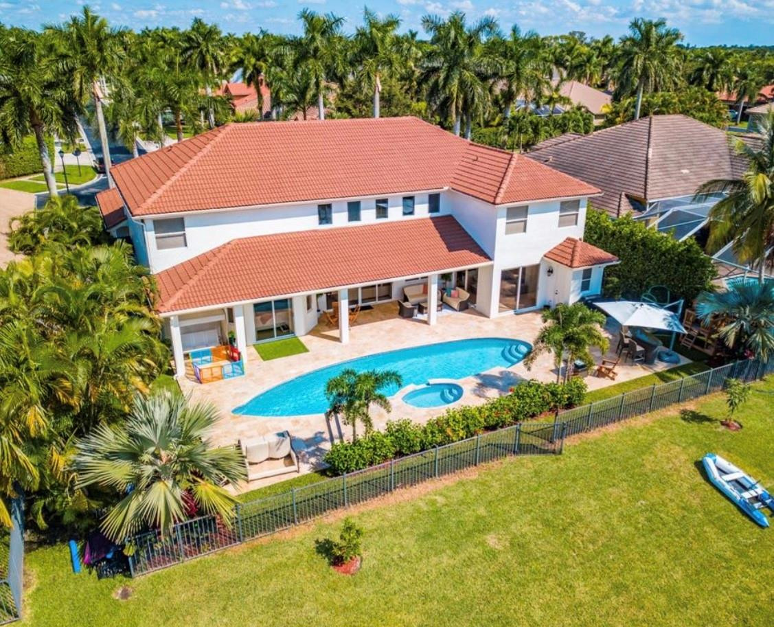 21379 Rockledge Lane