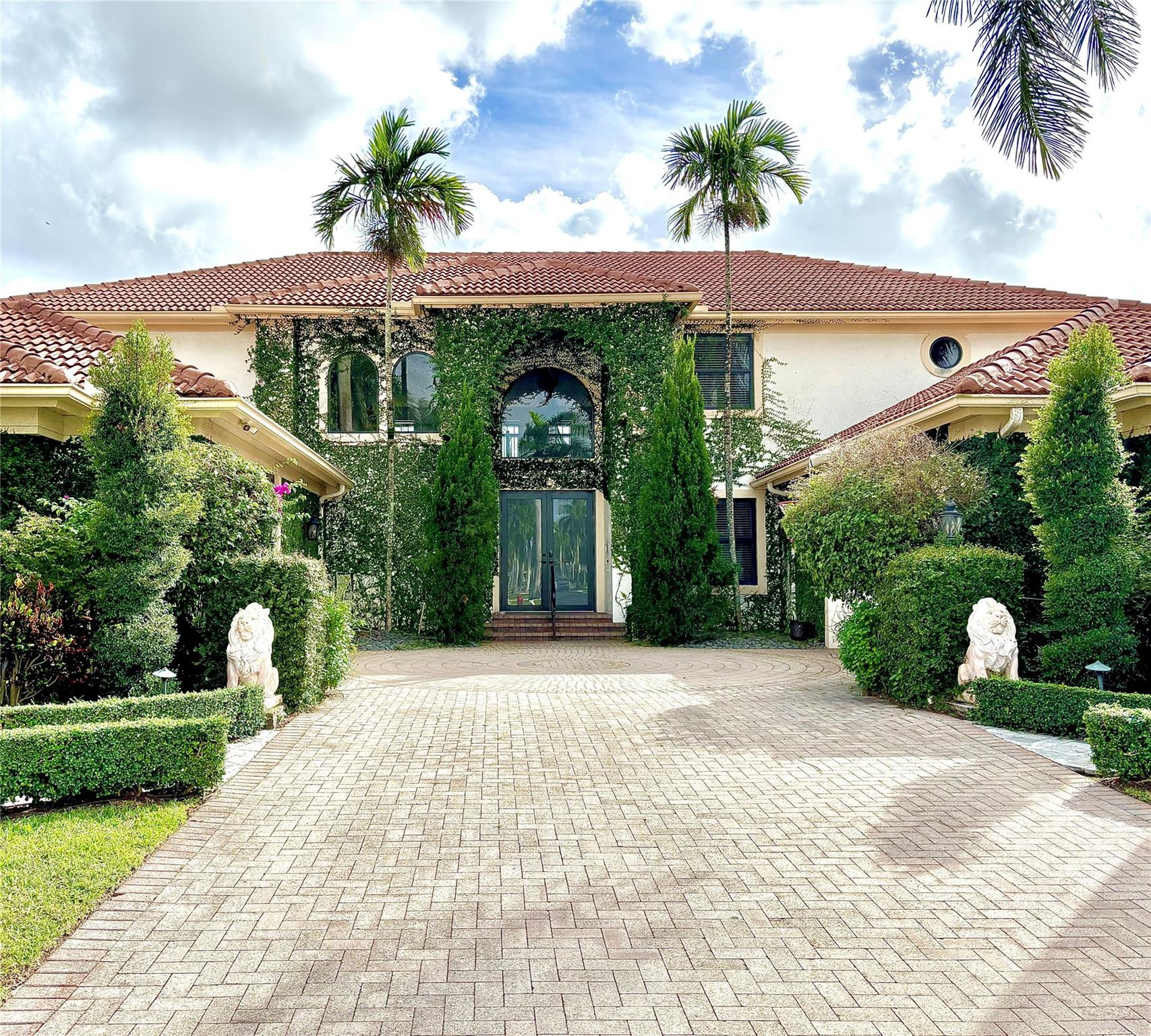 21379 Rockledge Lane