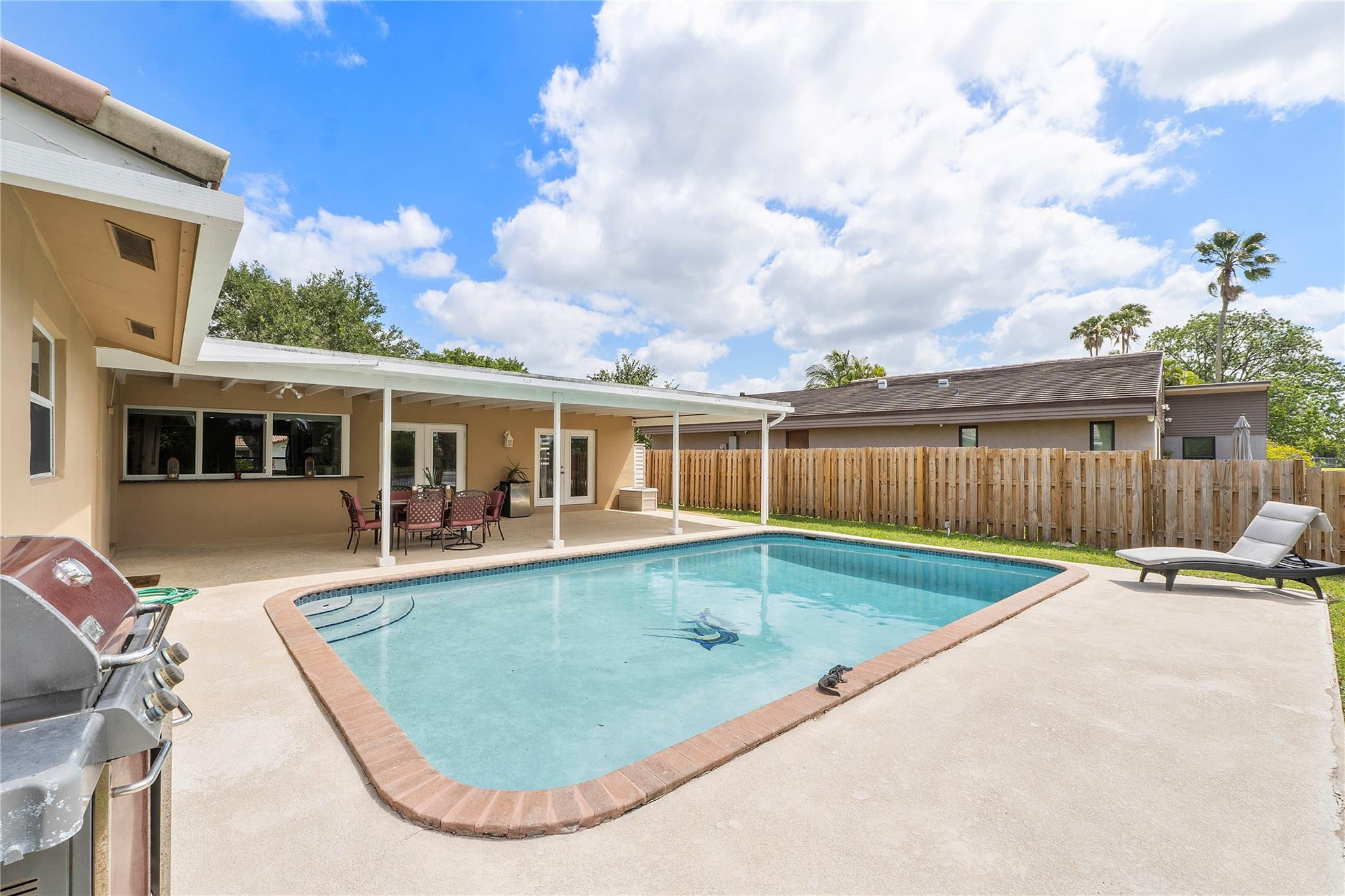 12098 NW 27th Drive