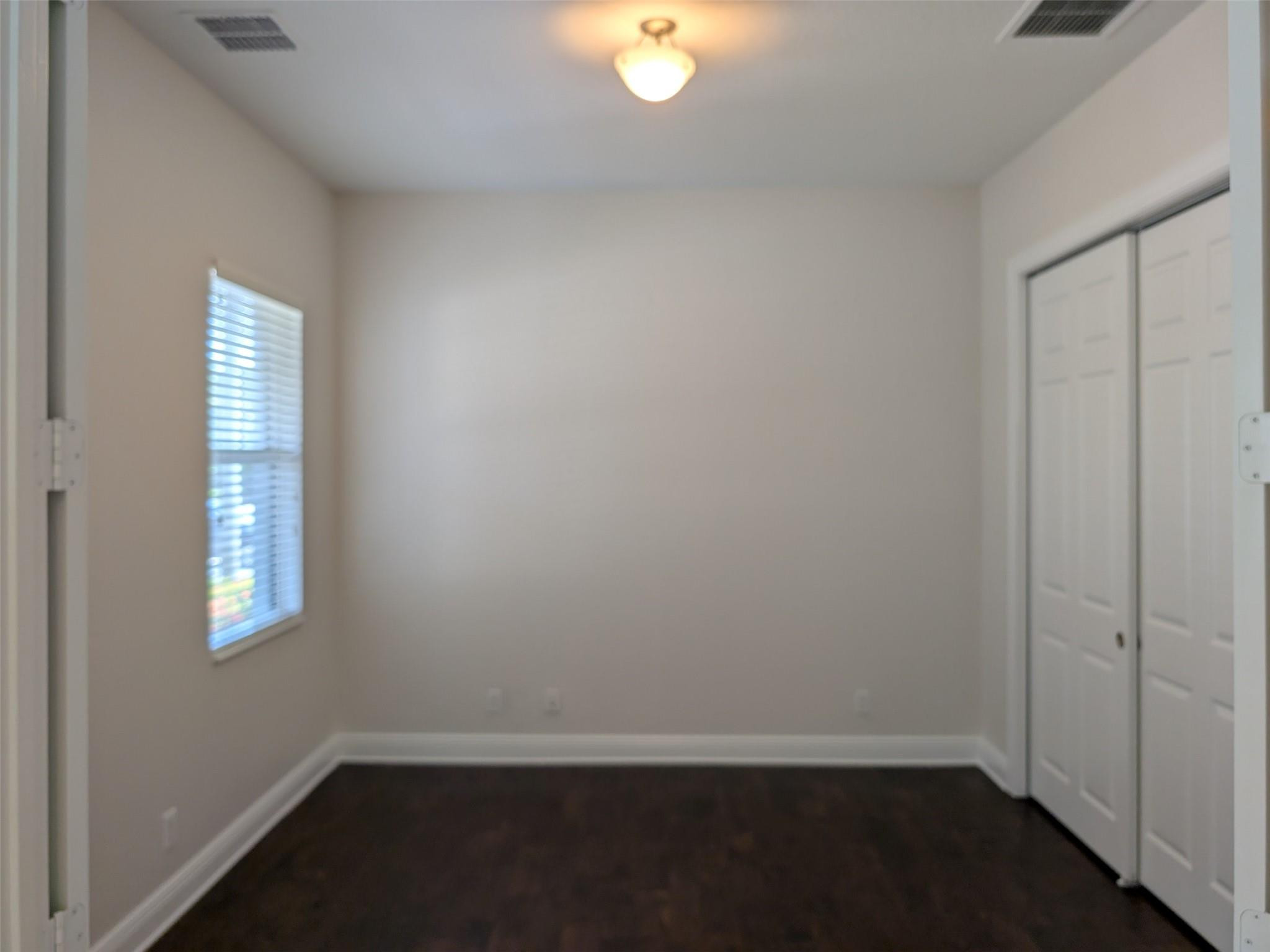 8247 NW 120th Way