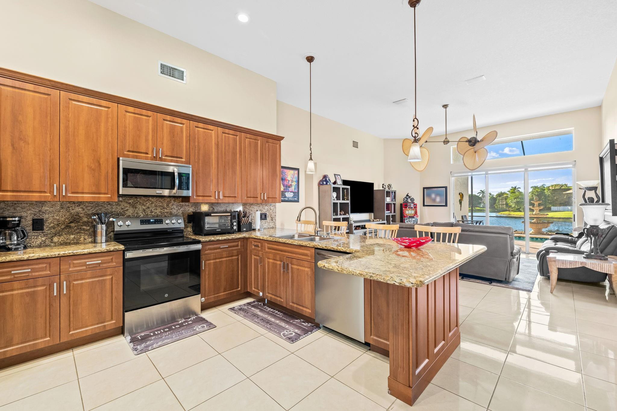 10658 Saint Thomas Drive