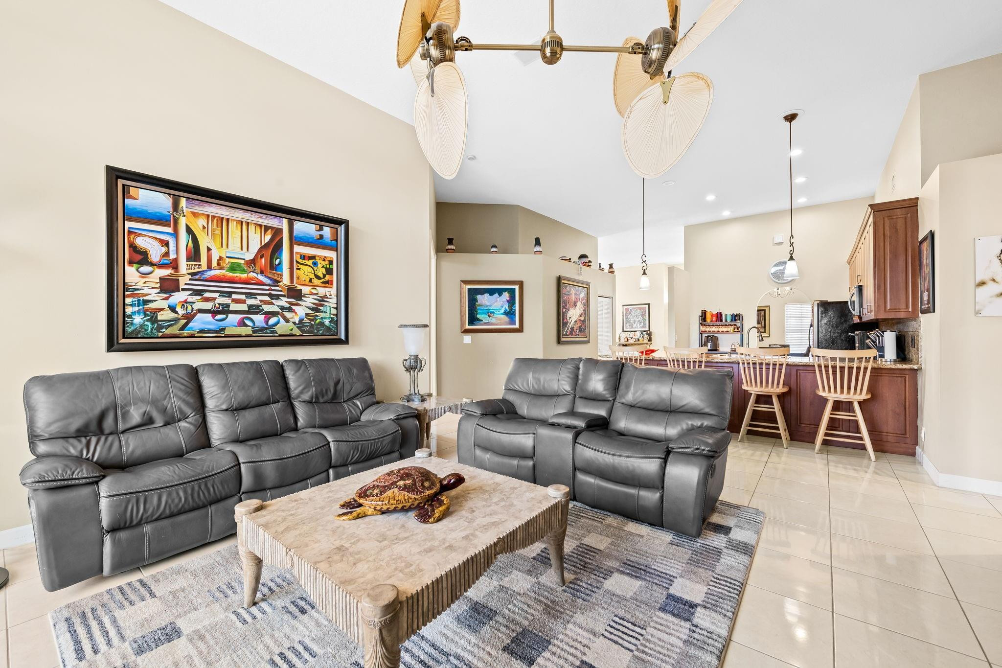 10658 Saint Thomas Drive