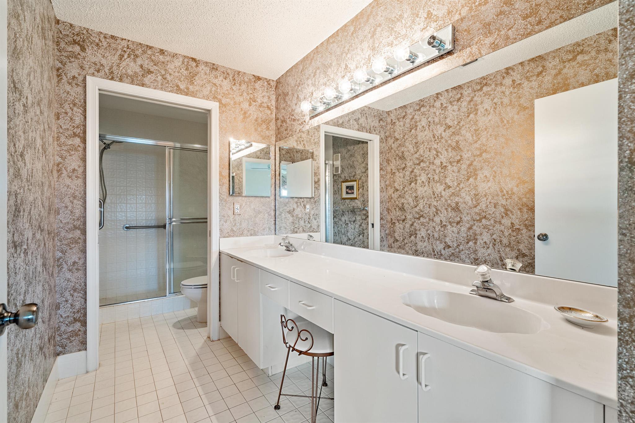 7354 Lake Meadow Way 202