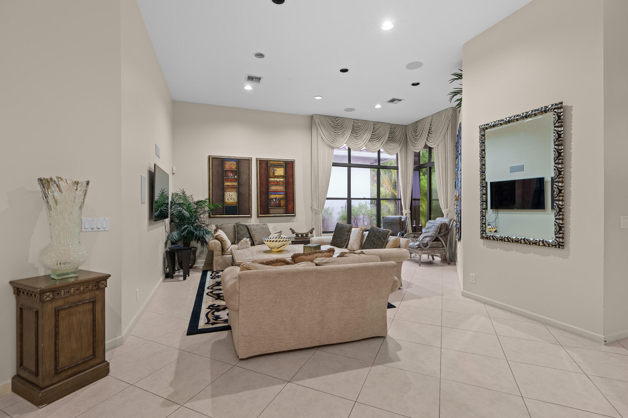 2445 NW 64th Street