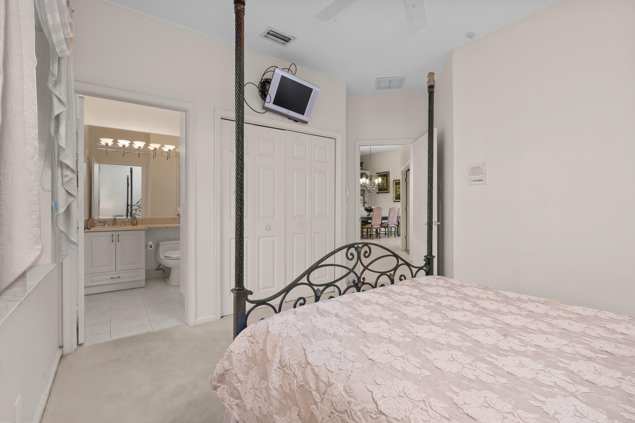 2445 NW 64th Street