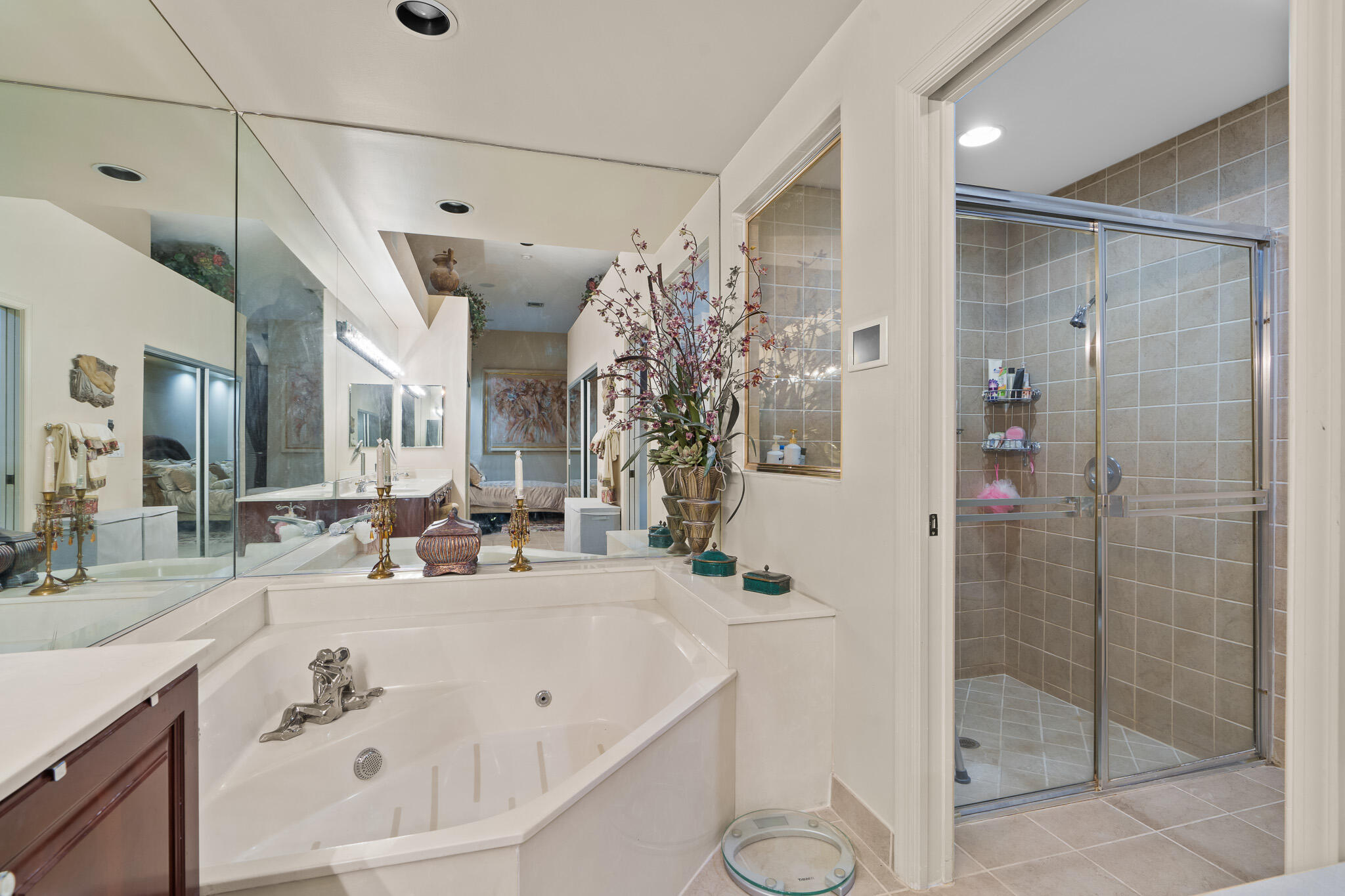 2445 NW 64th Street