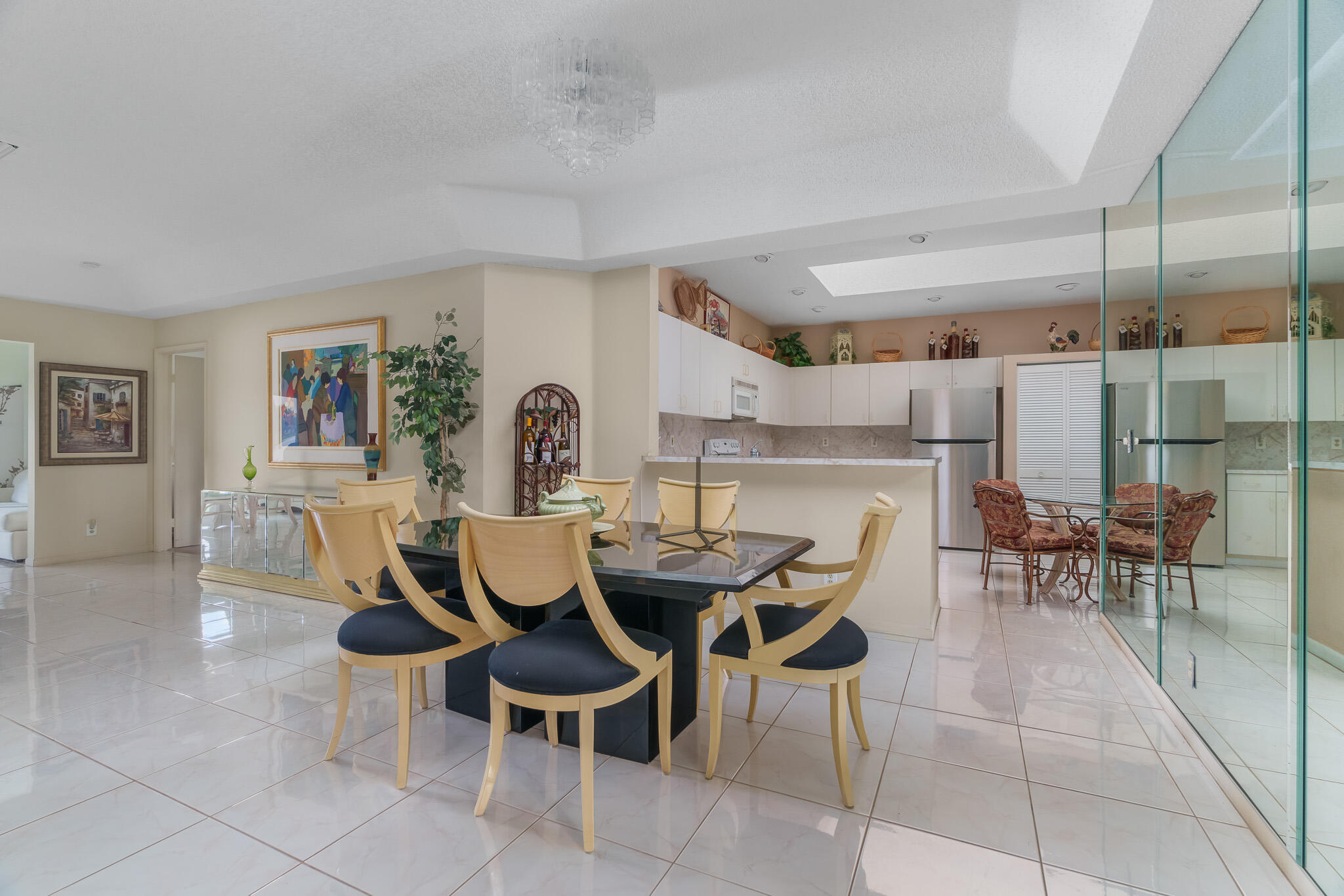 8450 Springlake Drive