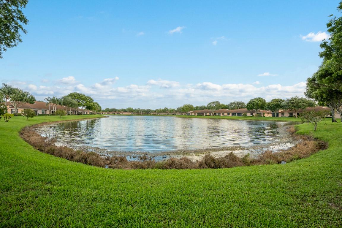 8450 Springlake Drive