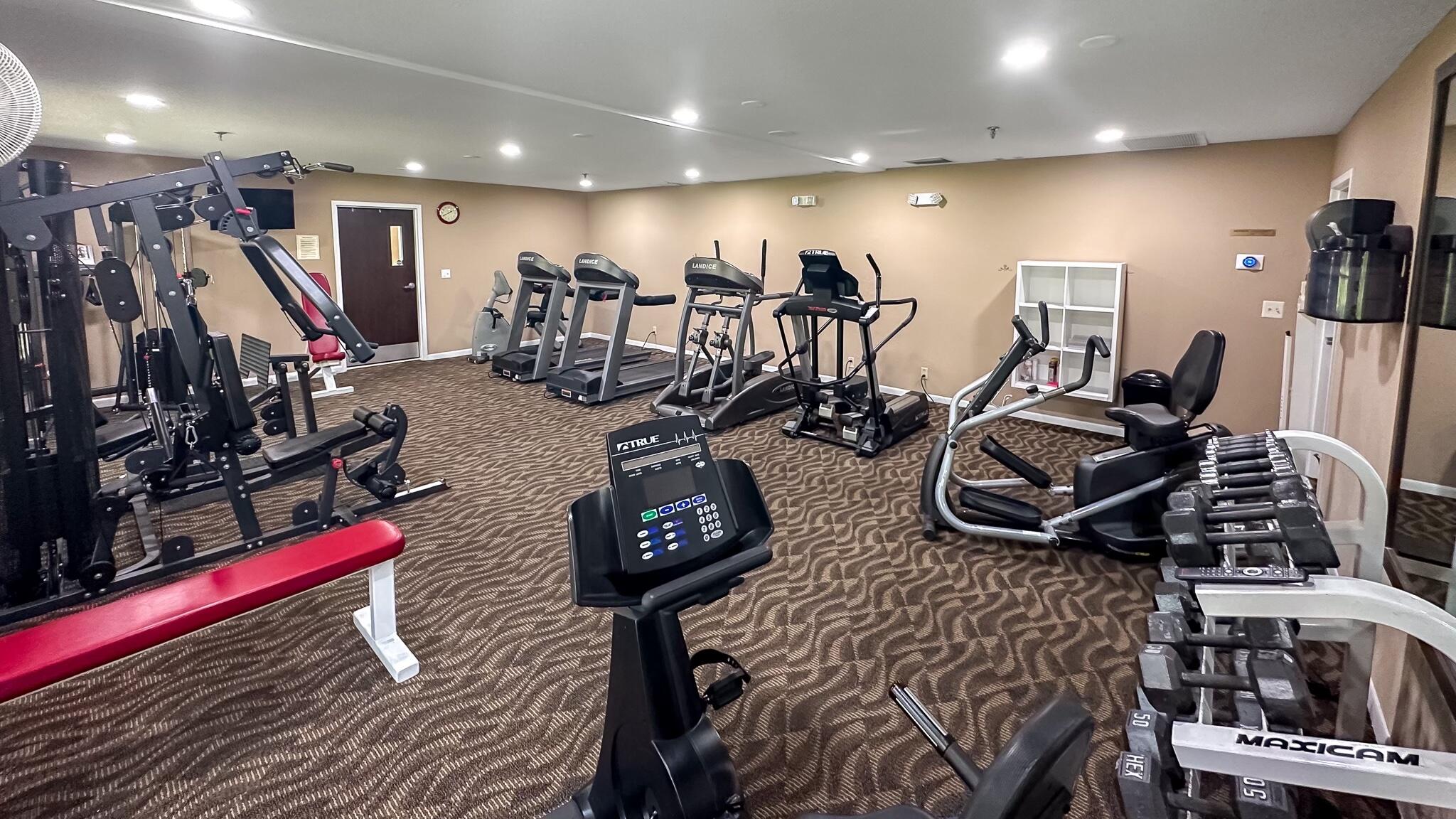 8450 Springlake Drive