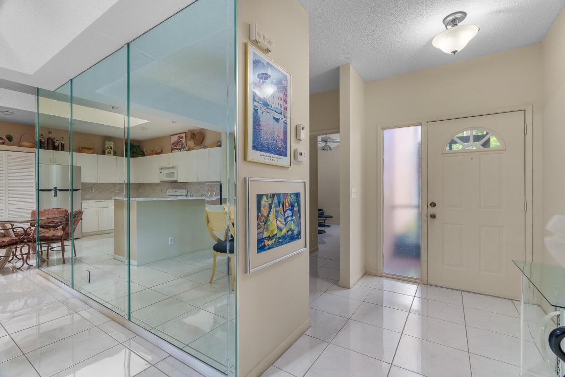 8450 Springlake Drive