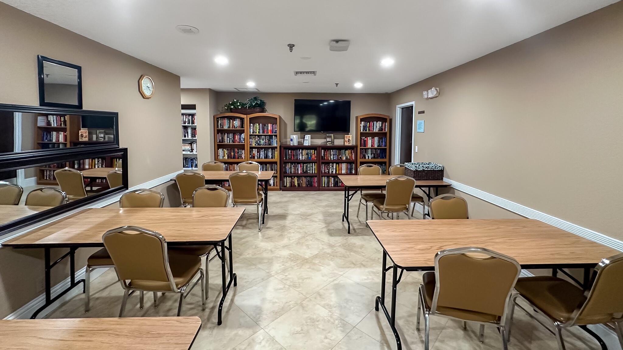 8450 Springlake Drive