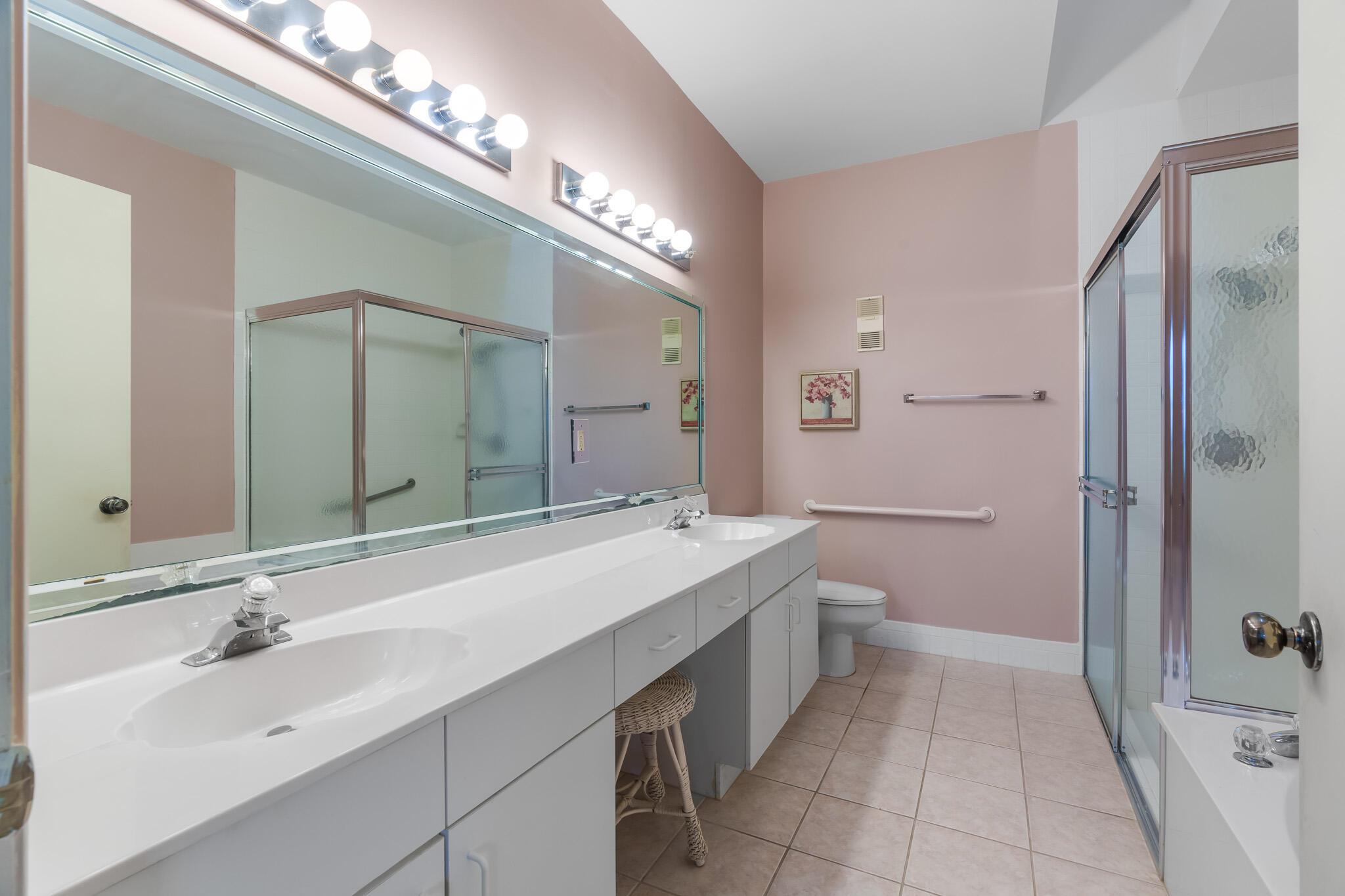 8450 Springlake Drive