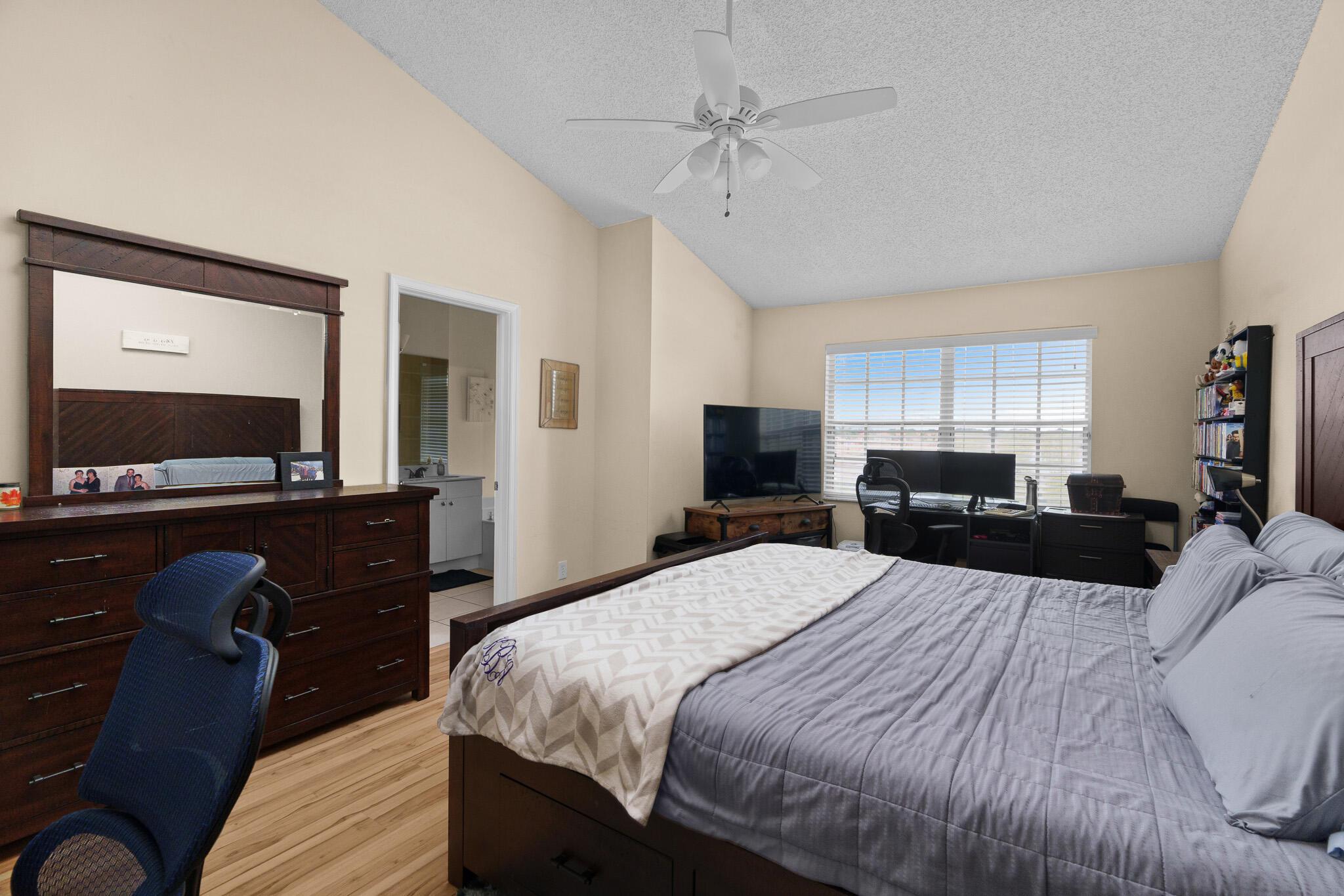 9456 Boca River Circle