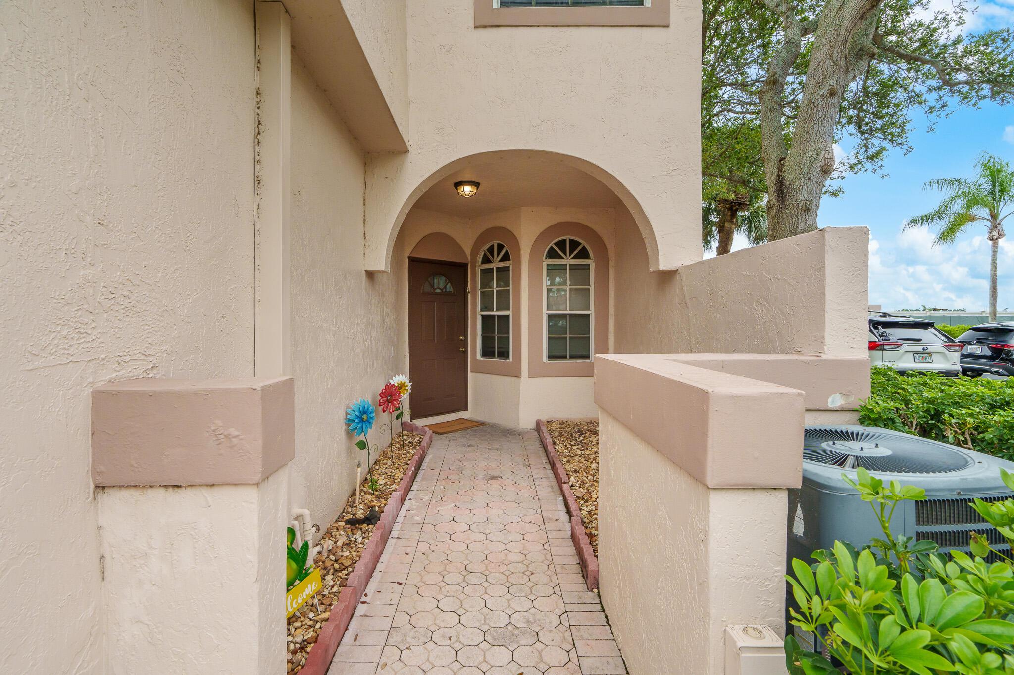 9456 Boca River Circle