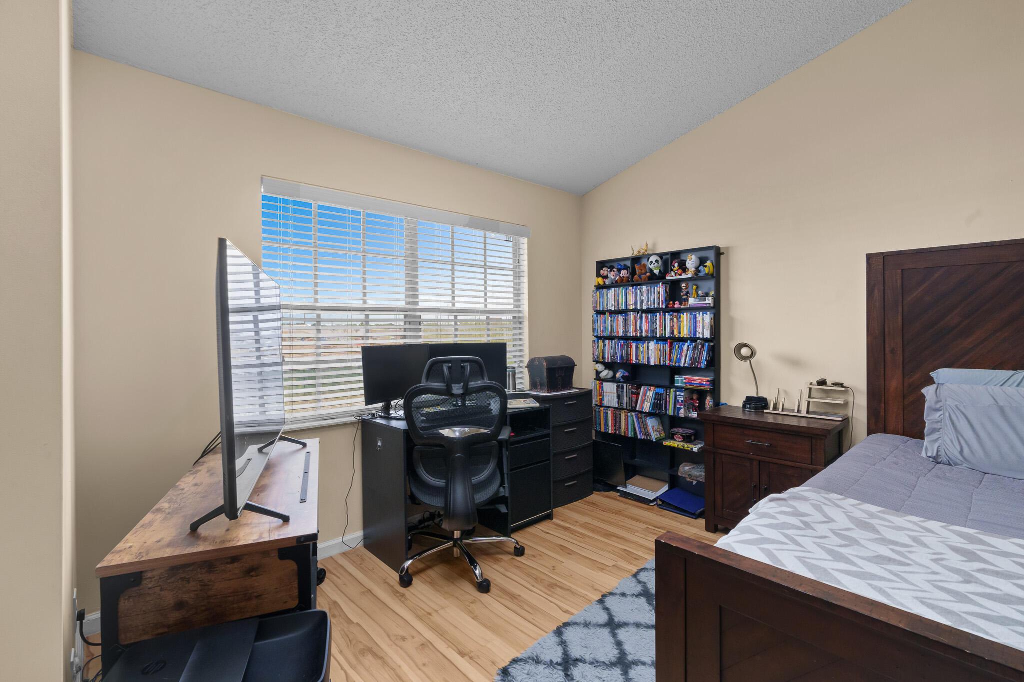 9456 Boca River Circle