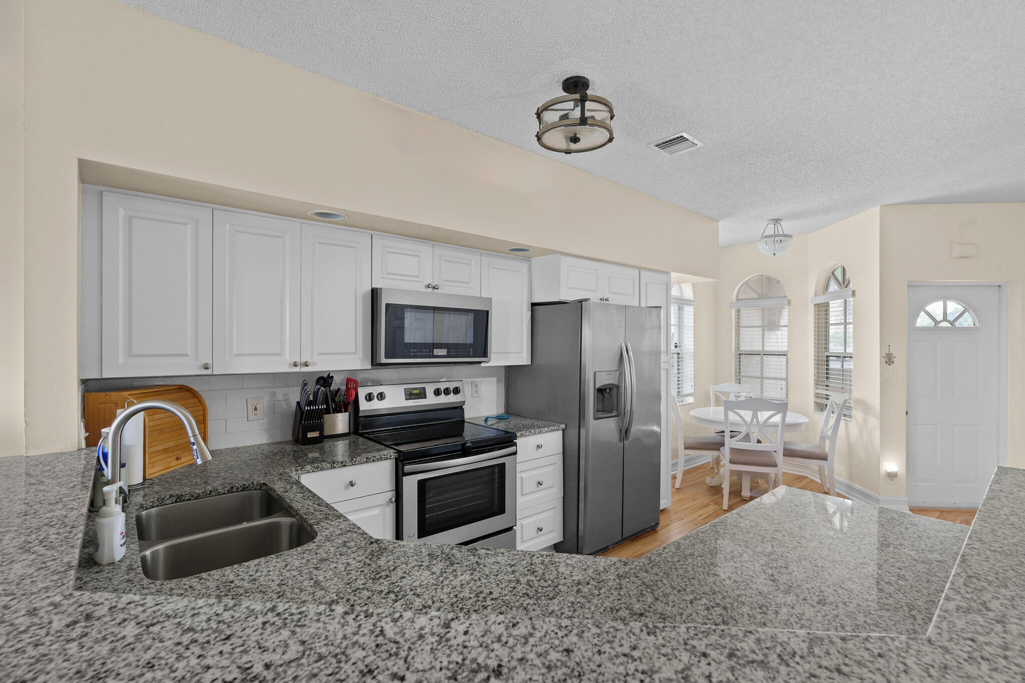 9456 Boca River Circle