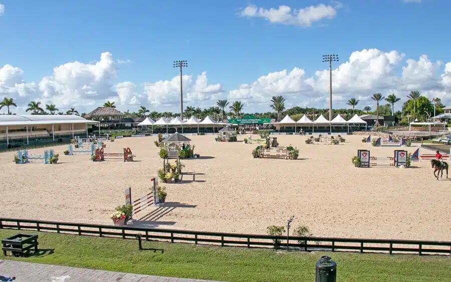 1874 Newhaven Avenue