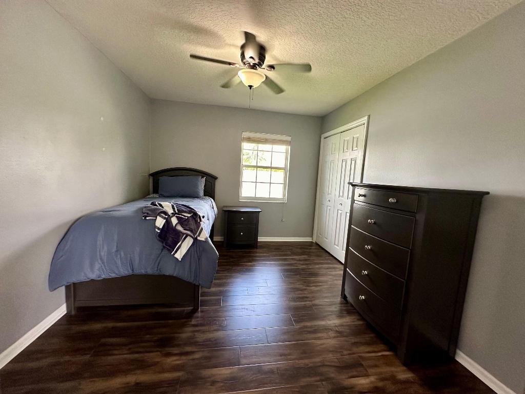 1874 Newhaven Avenue