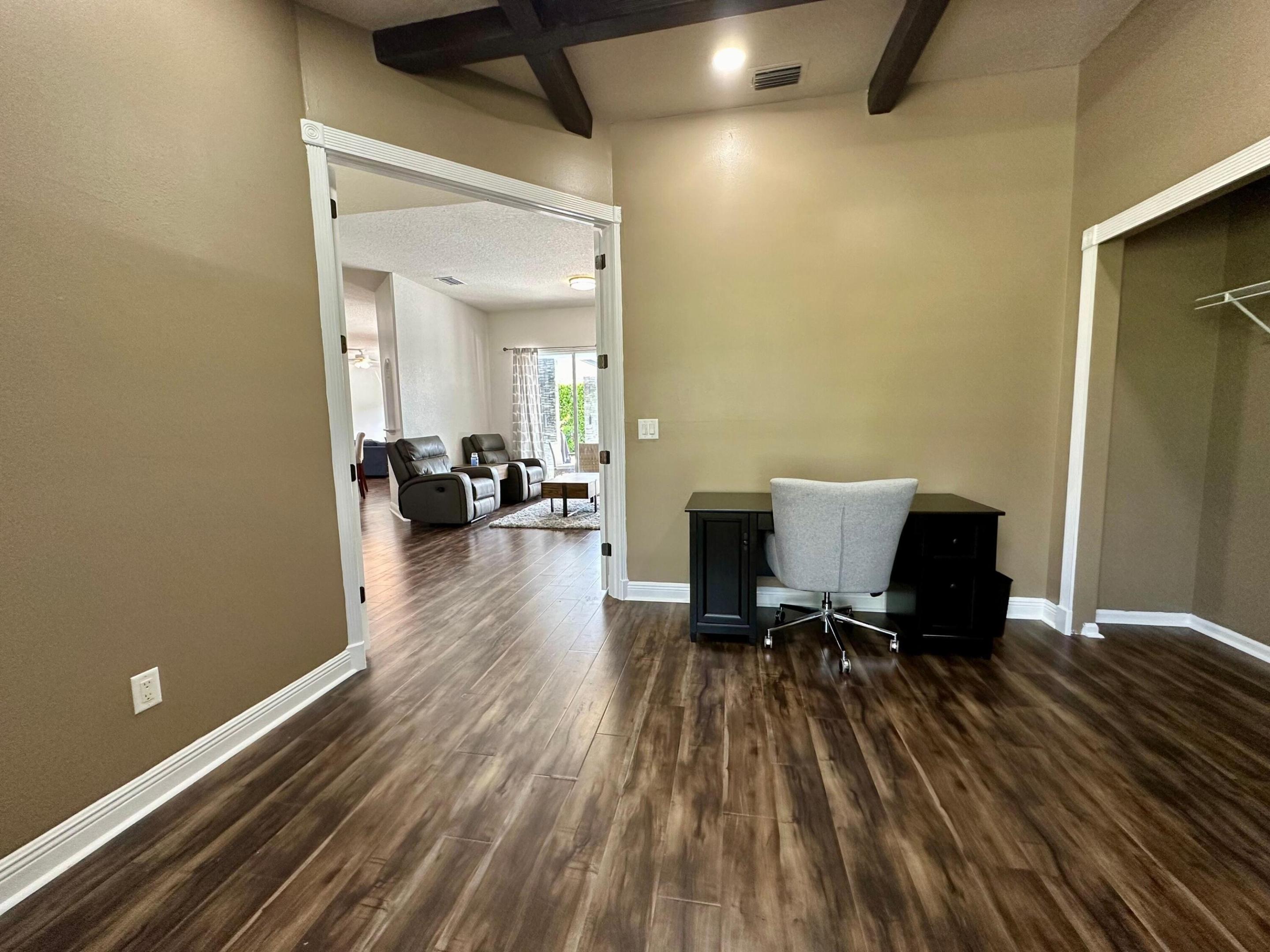 1874 Newhaven Avenue