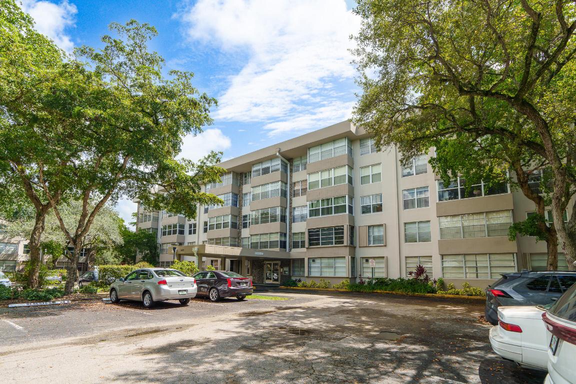 6600 Cypress Road 311