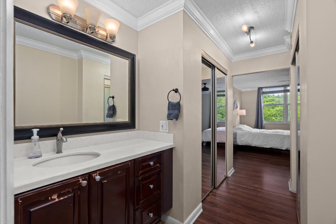 6600 Cypress Road 311