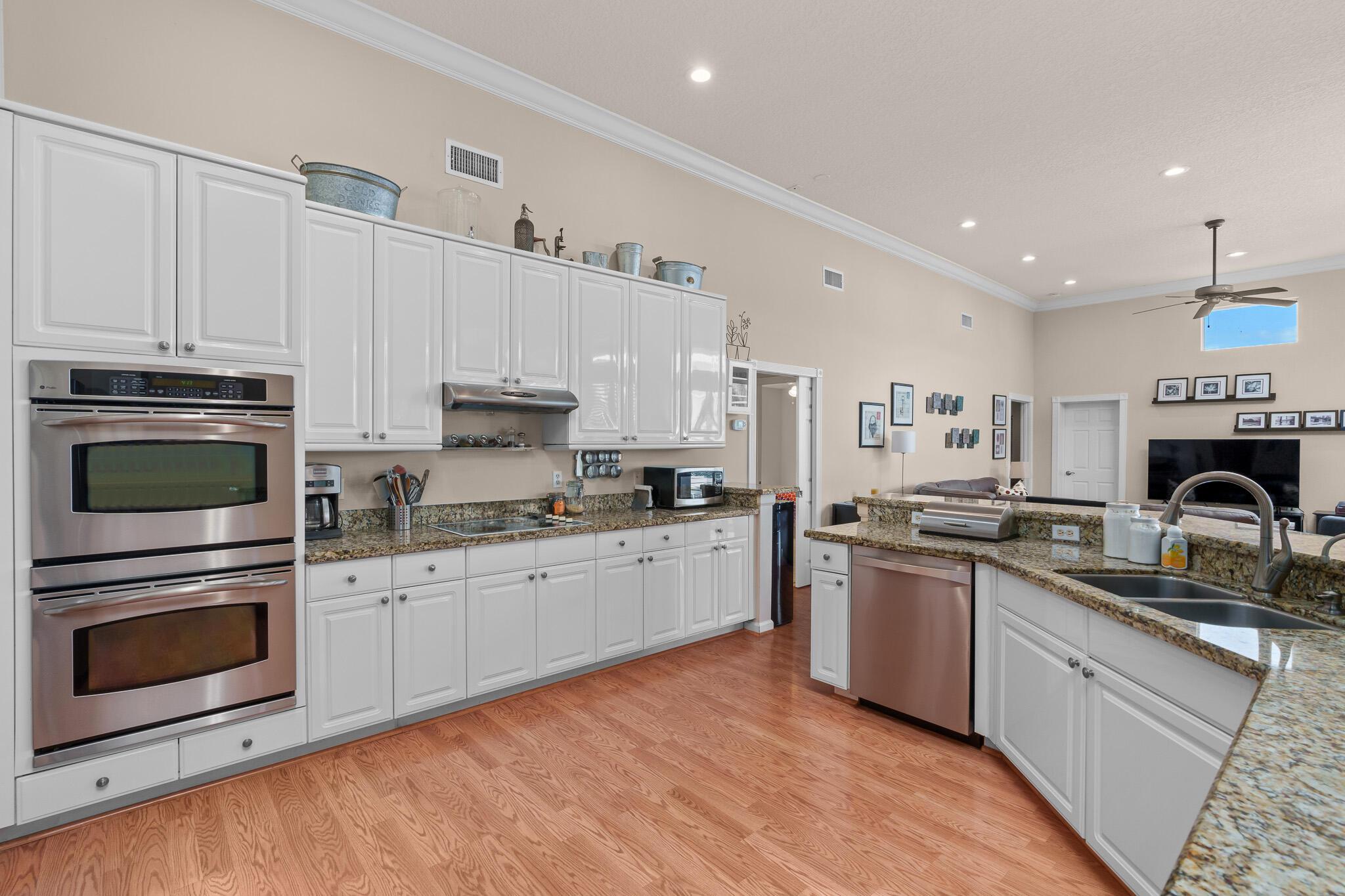 10911 King Bay Drive