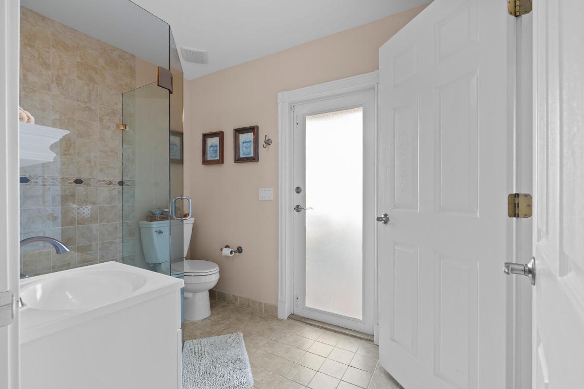 10911 King Bay Drive