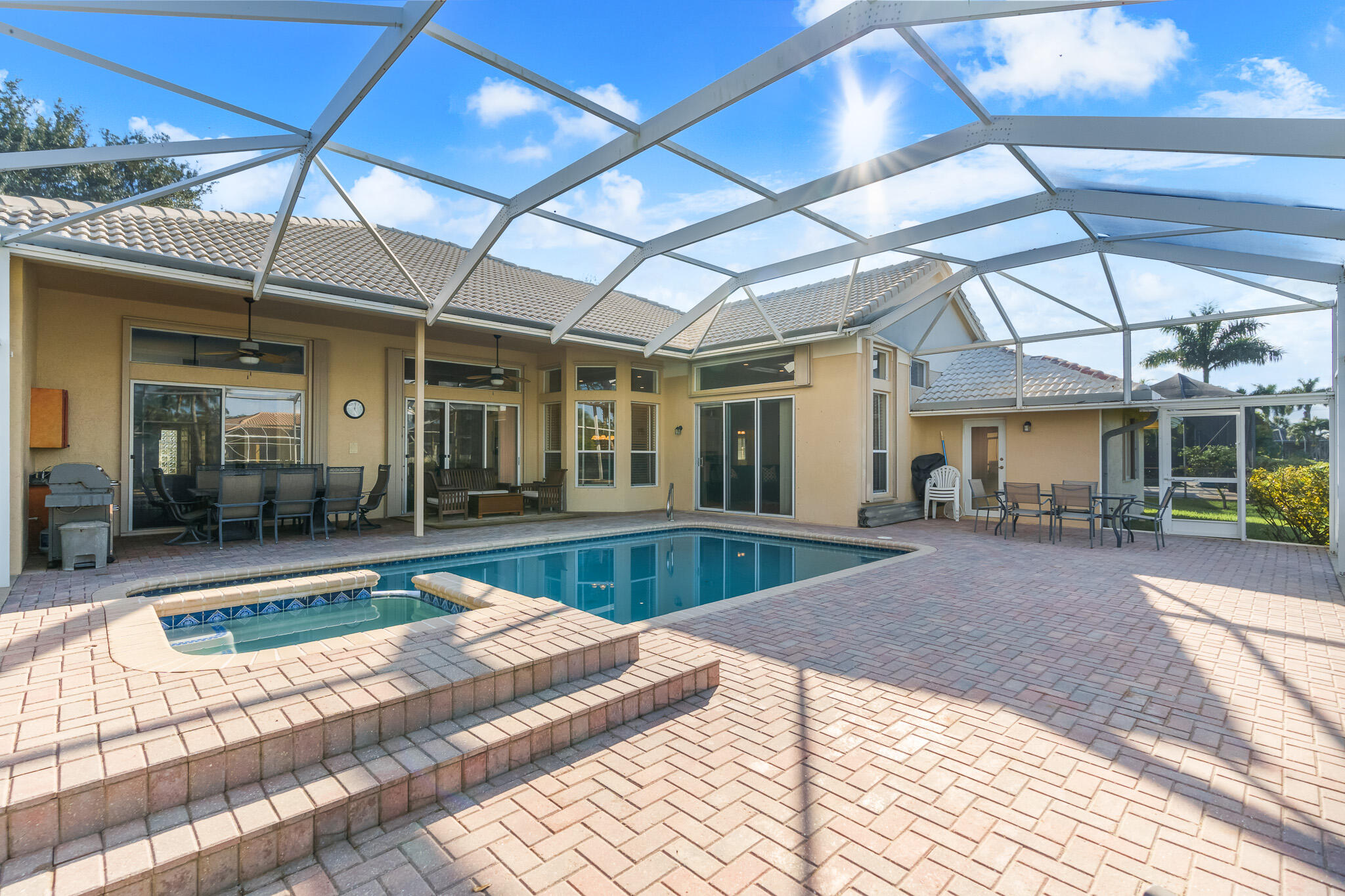 10911 King Bay Drive