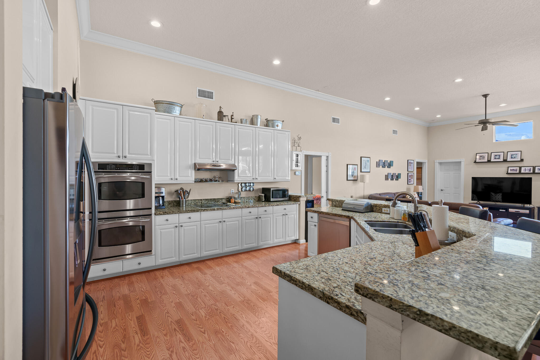 10911 King Bay Drive