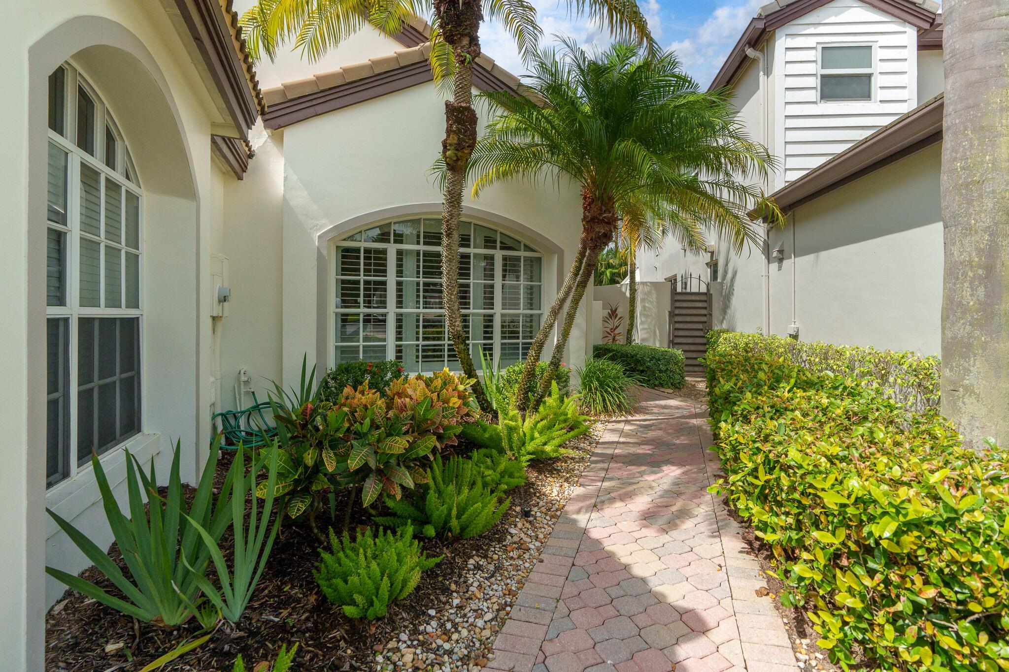 3420 NW 51st Place
