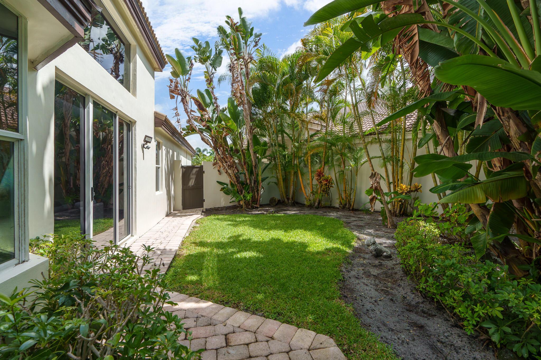 3420 NW 51st Place