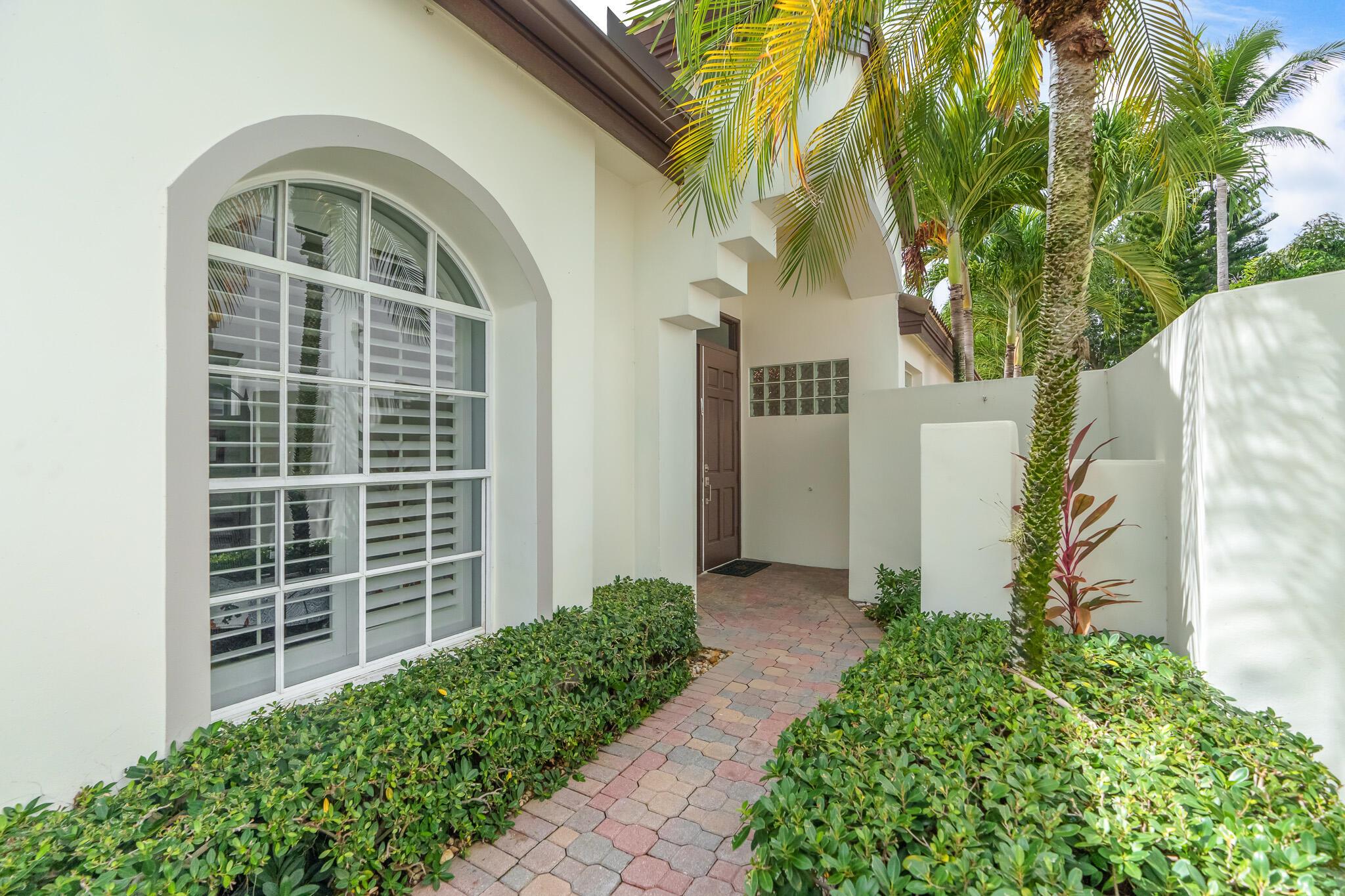 3420 NW 51st Place