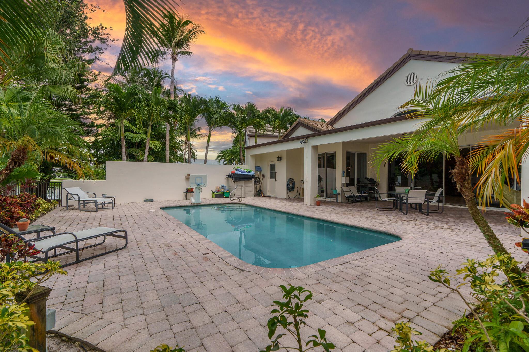 3420 NW 51st Place
