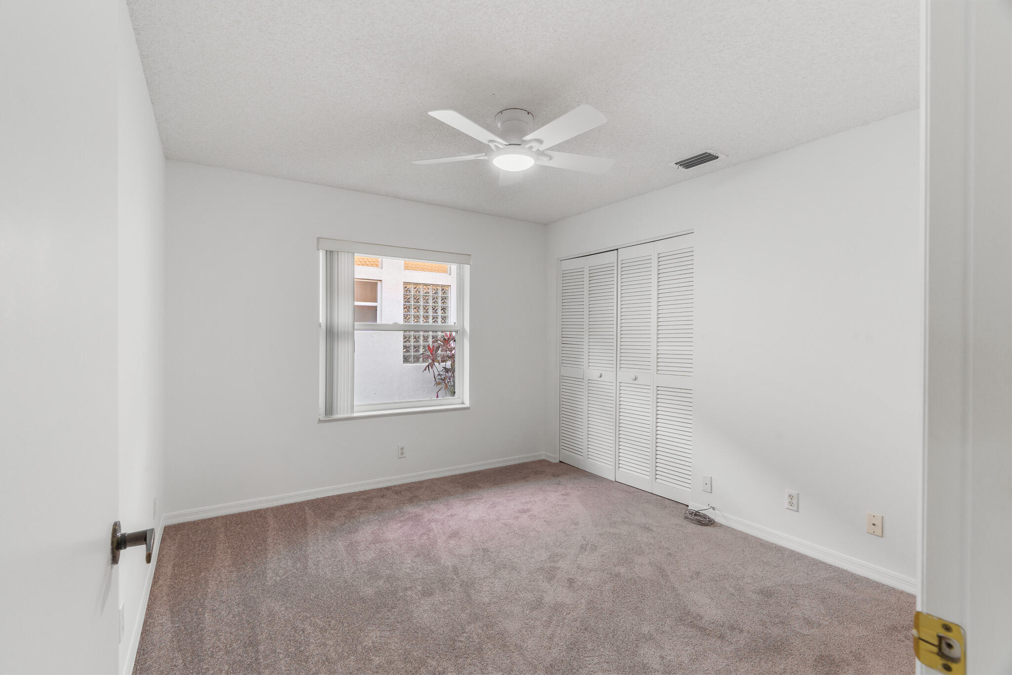 19538 Dinner Key Drive