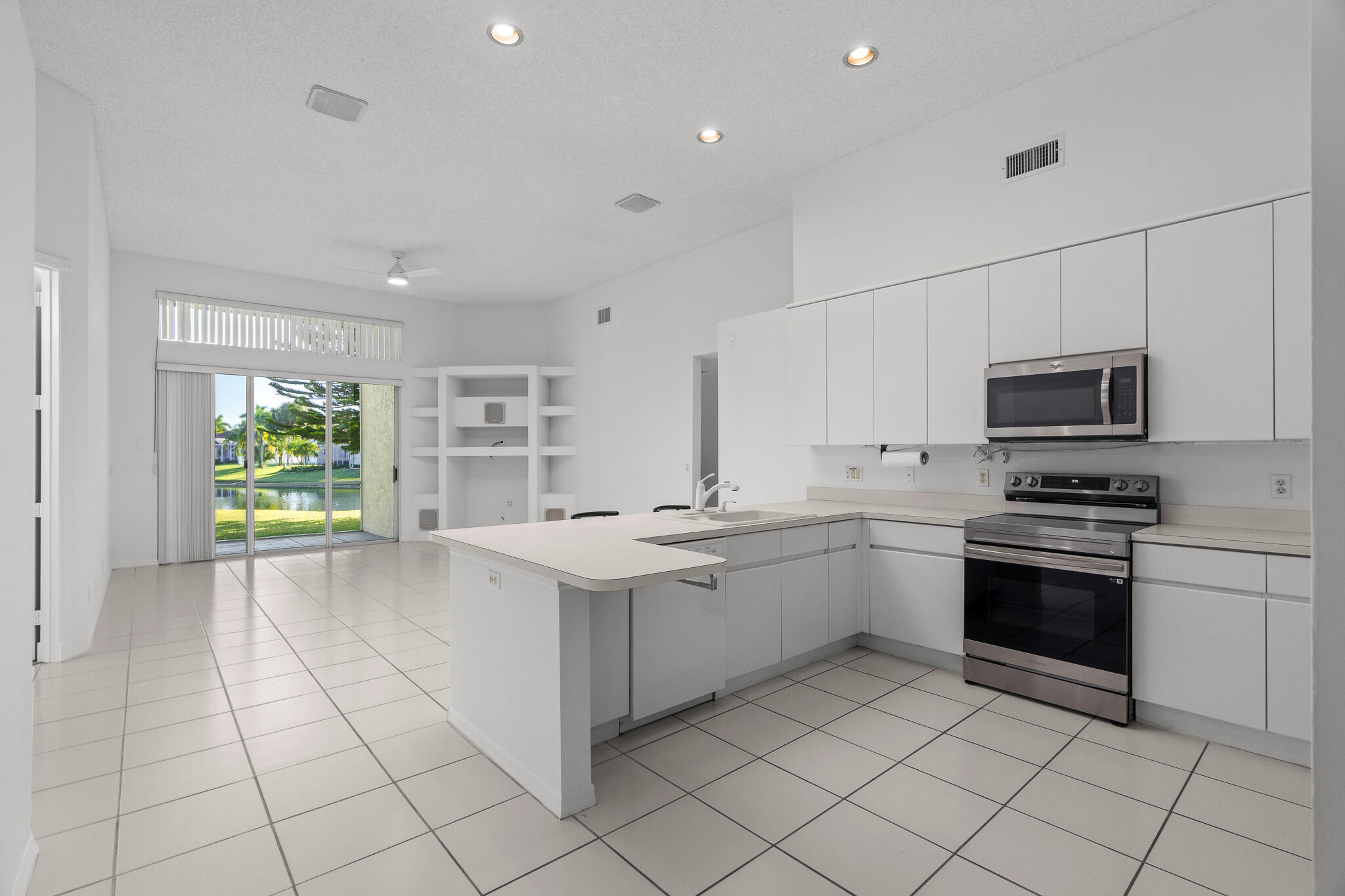 19538 Dinner Key Drive