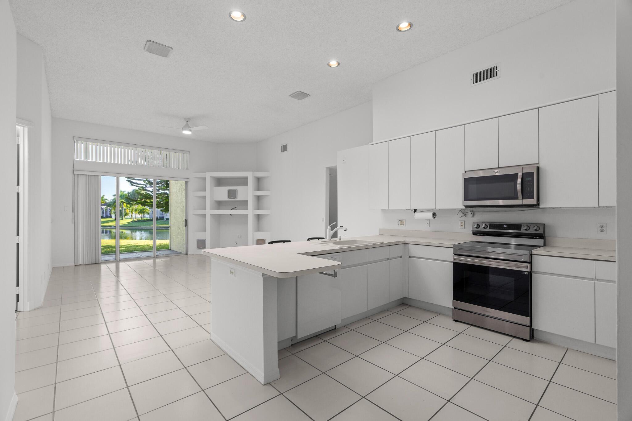 19538 Dinner Key Drive