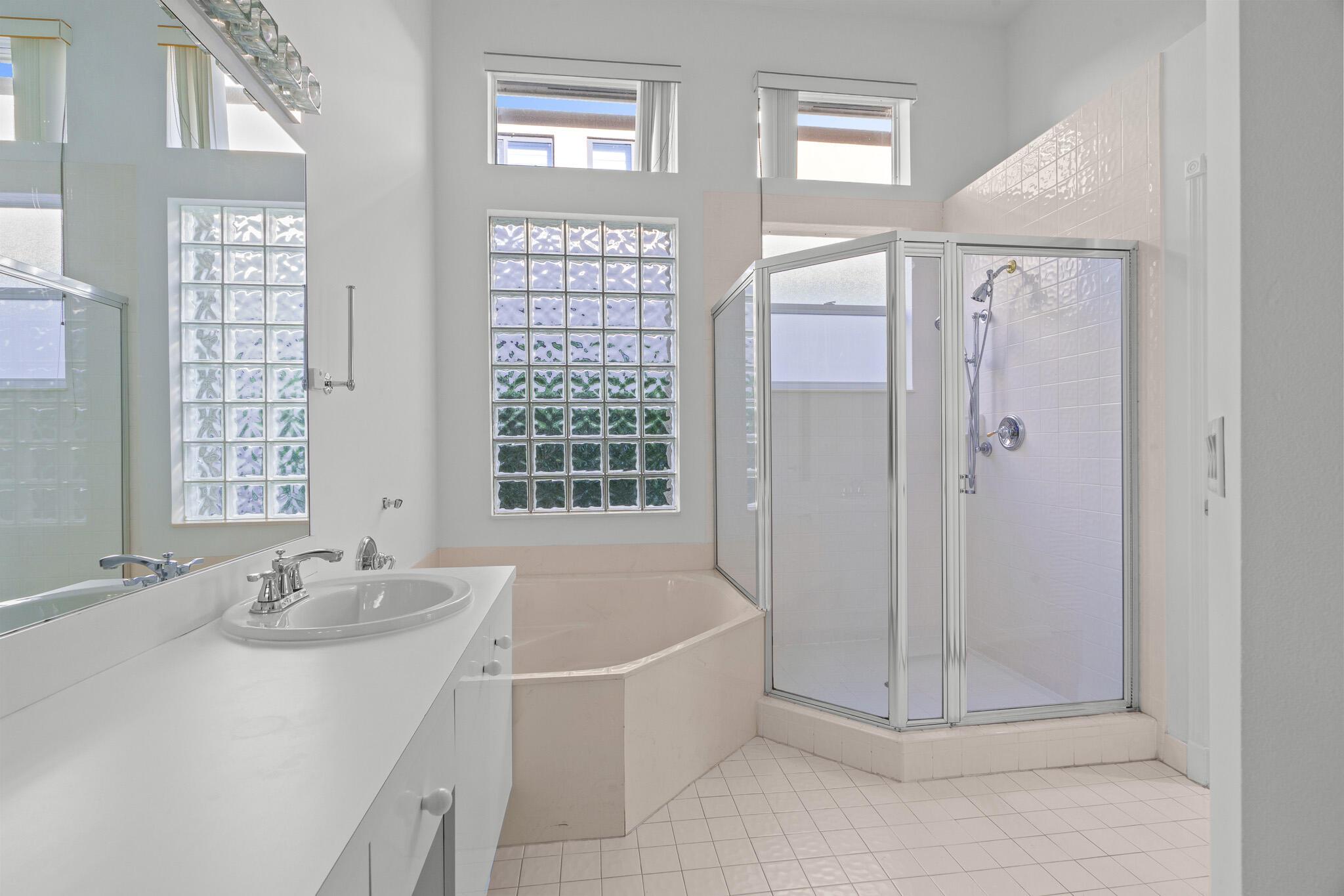 19538 Dinner Key Drive