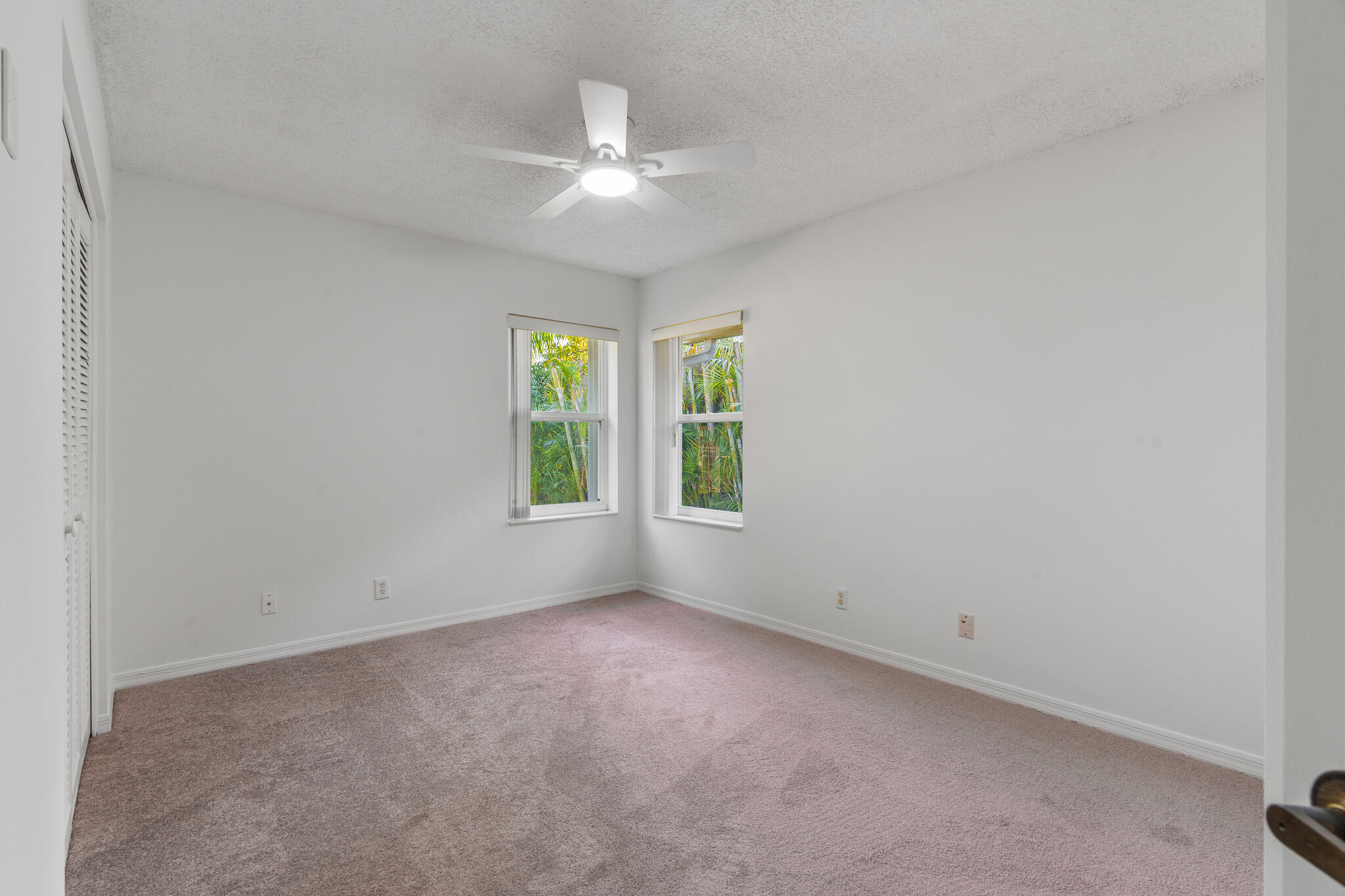 19538 Dinner Key Drive