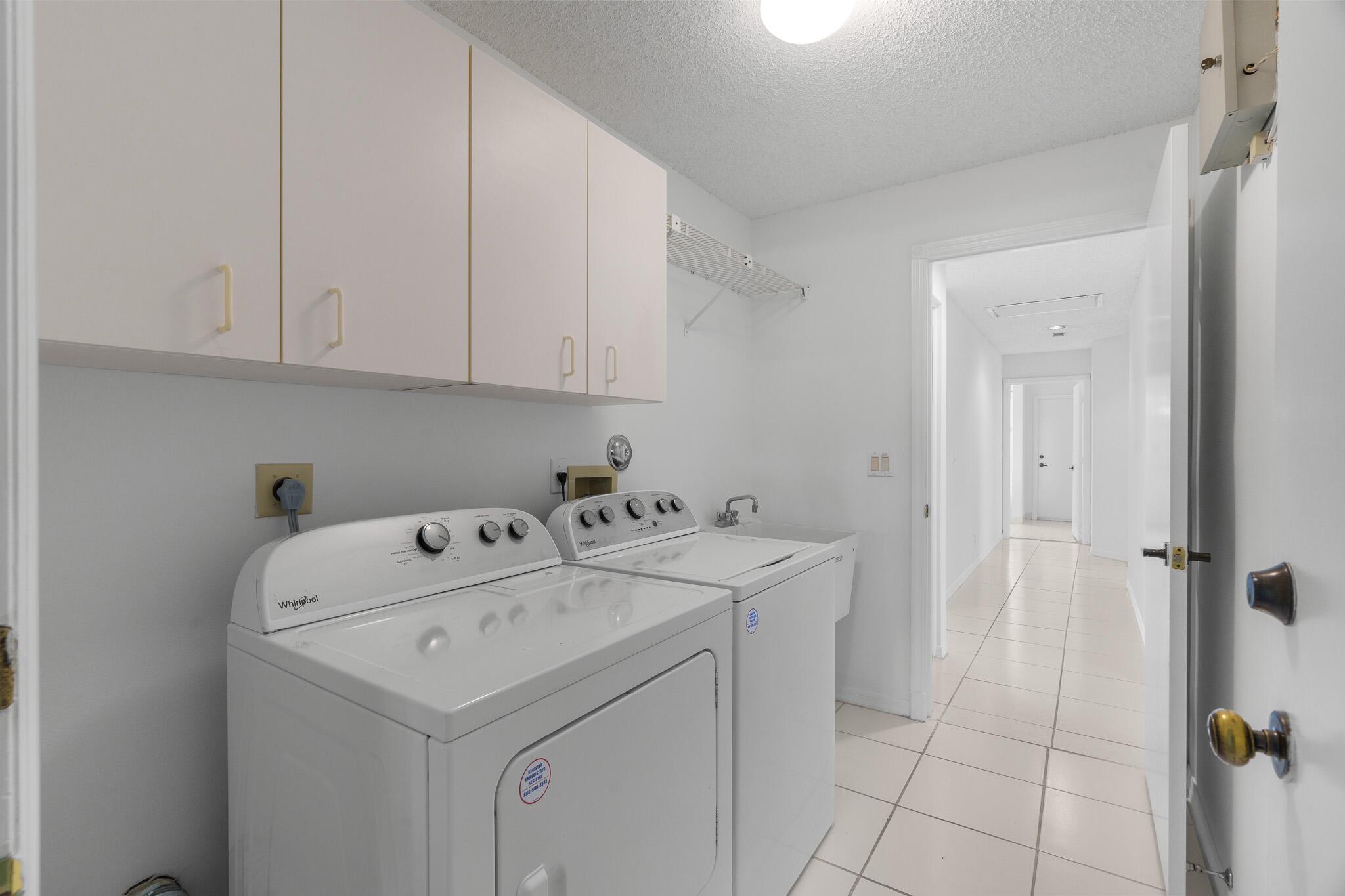 19538 Dinner Key Drive