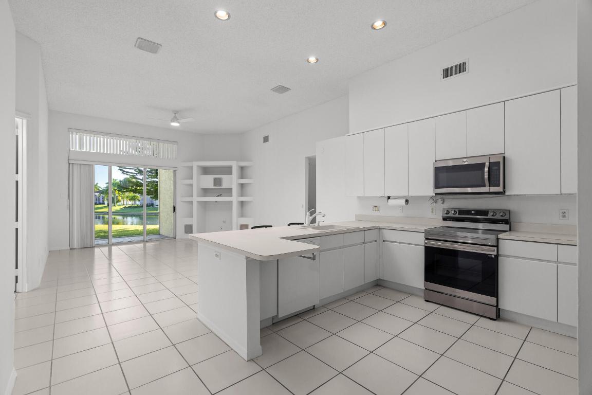 19538 Dinner Key Drive