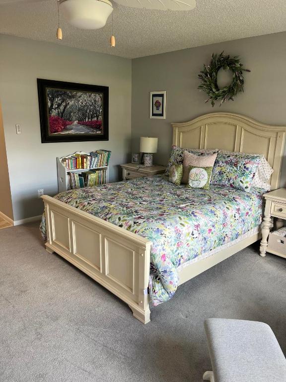 21500 Cypress Hammock Drive 38c