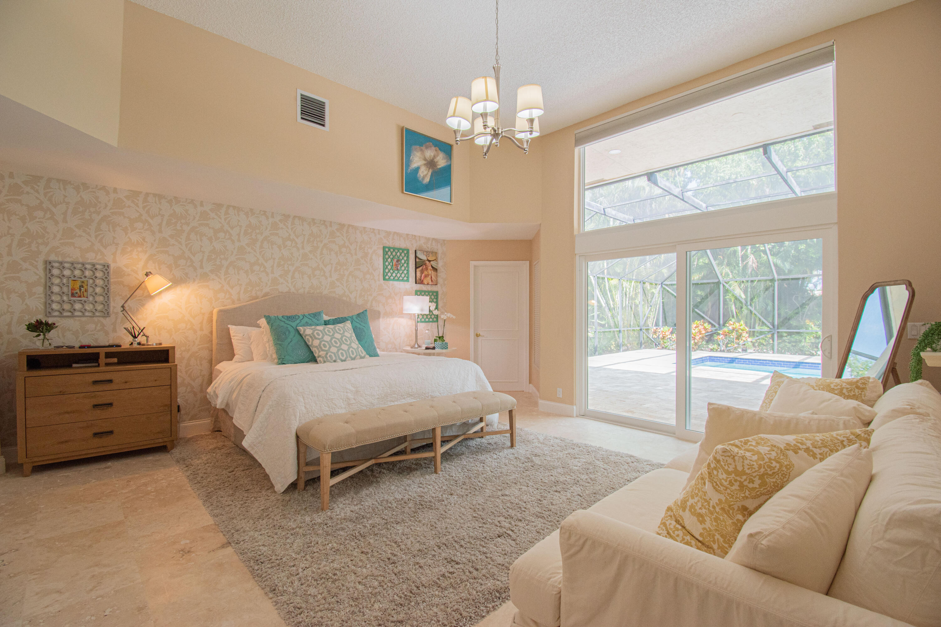 3005 Hampton Circle