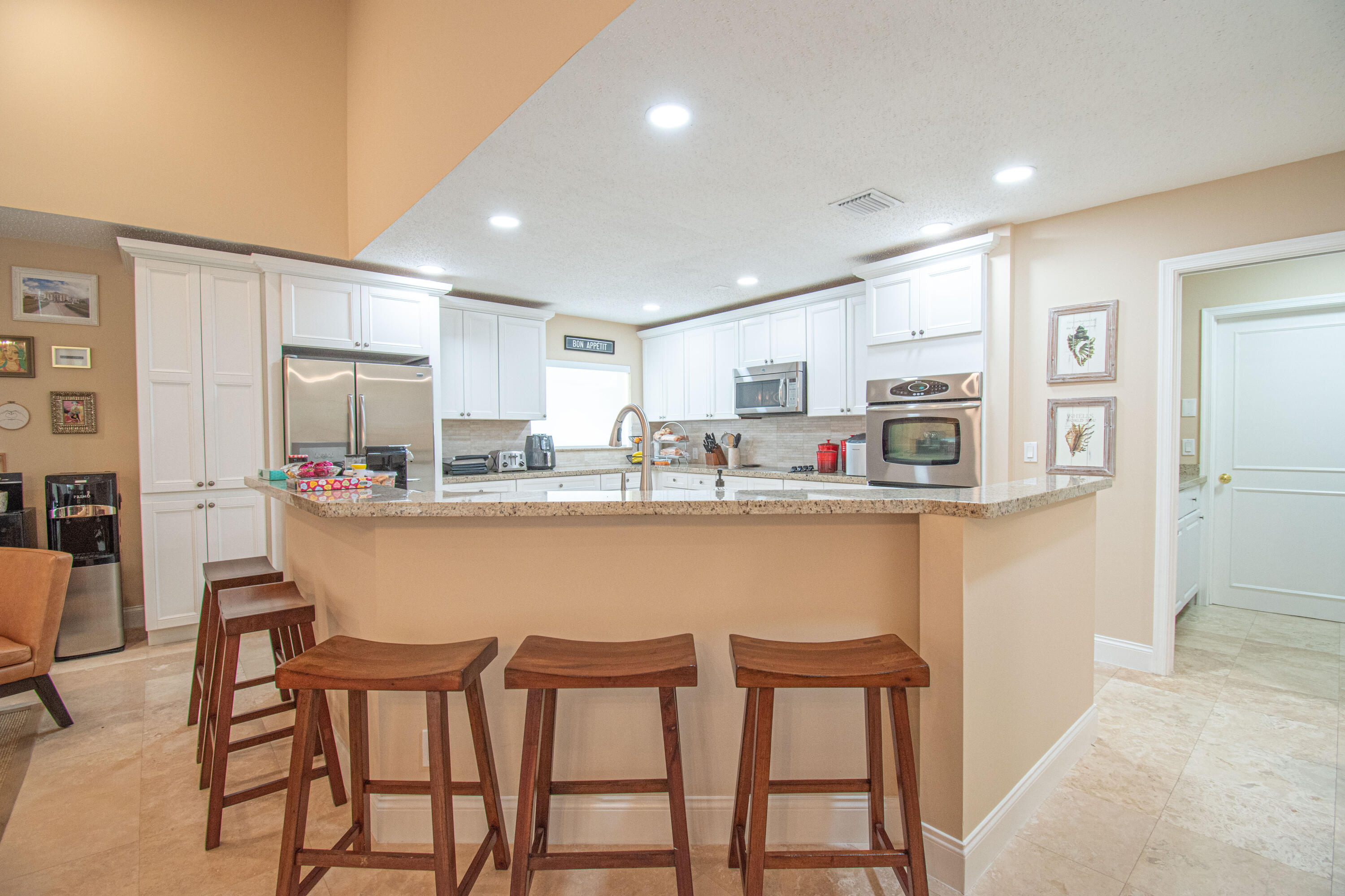 3005 Hampton Circle