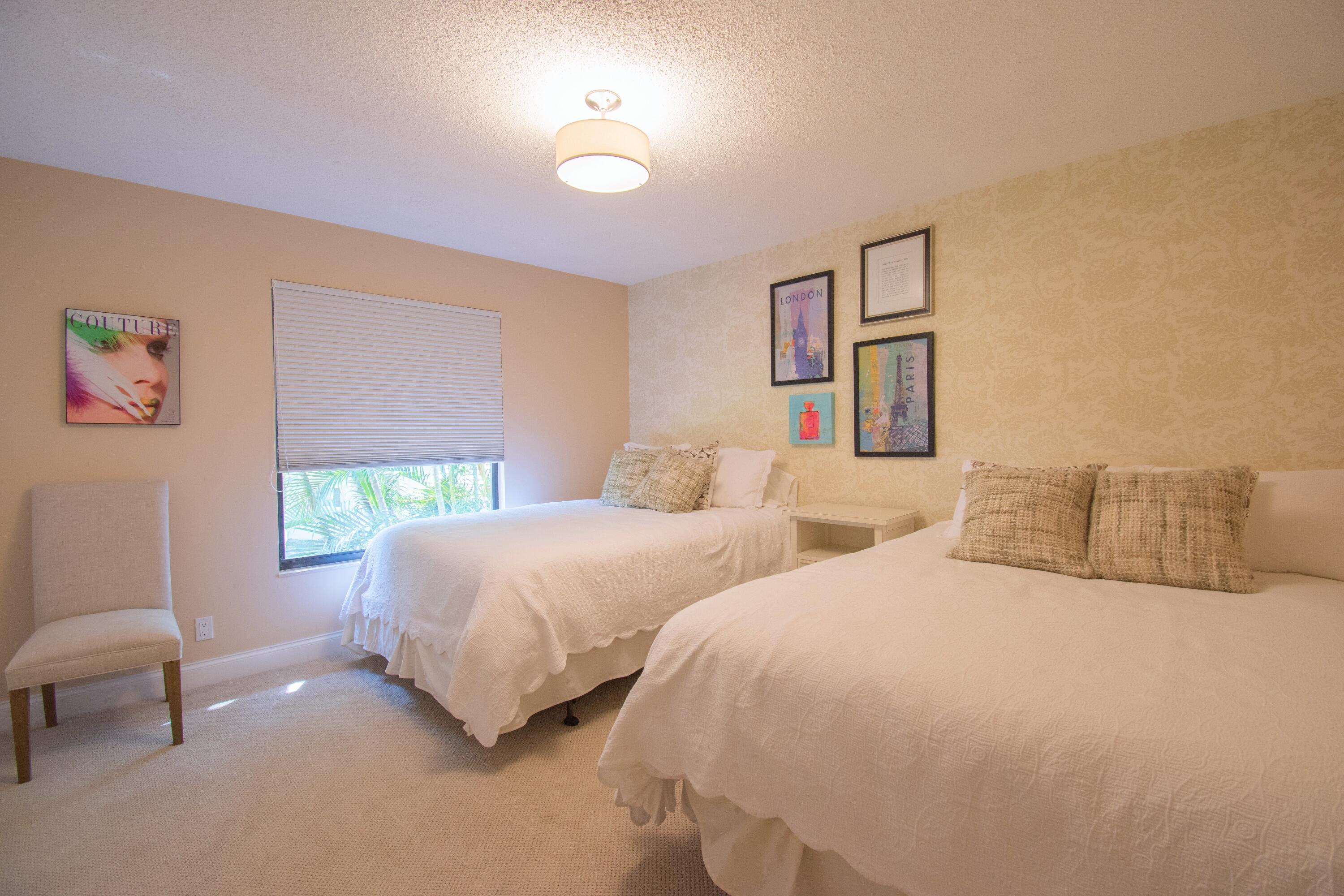 3005 Hampton Circle
