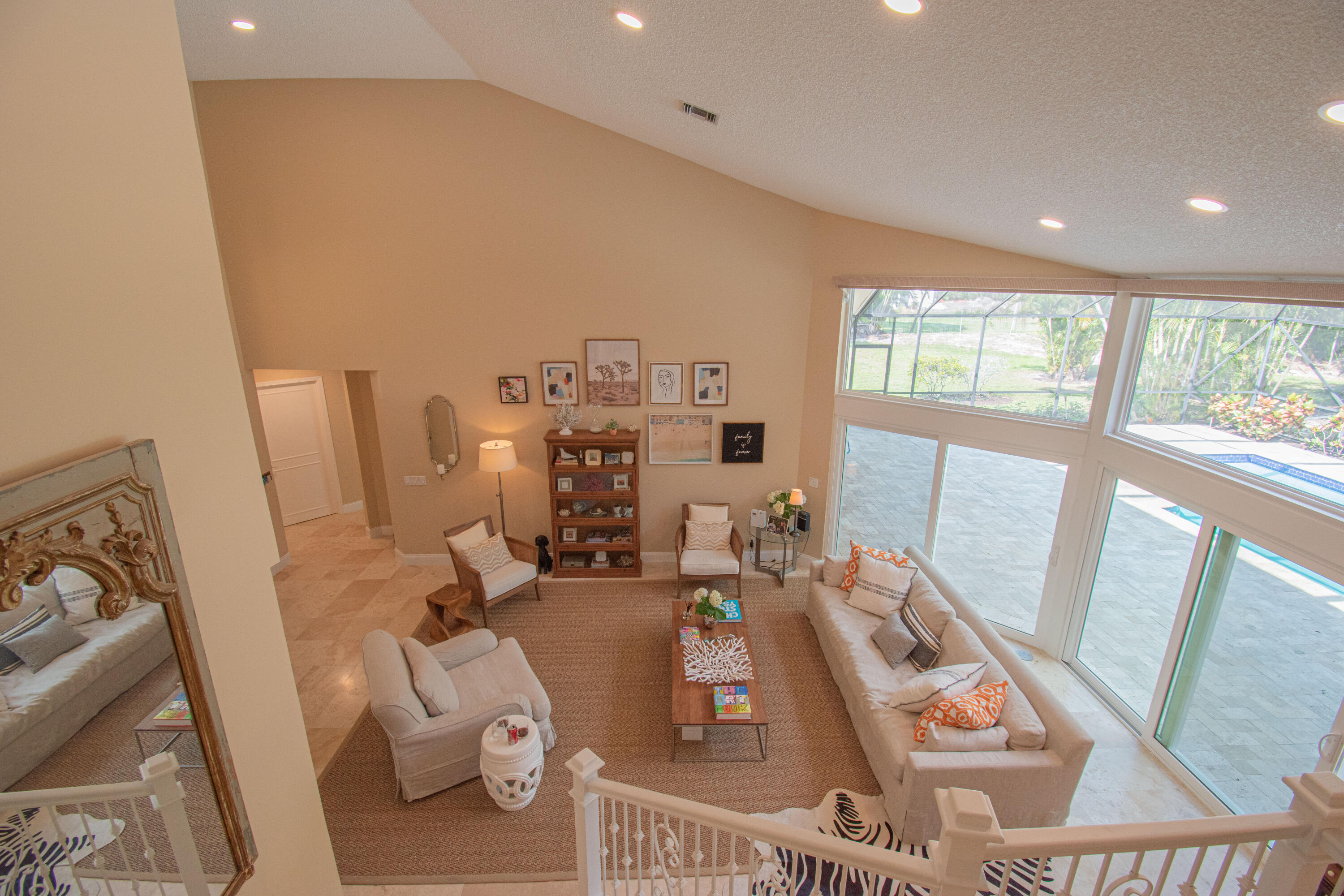3005 Hampton Circle