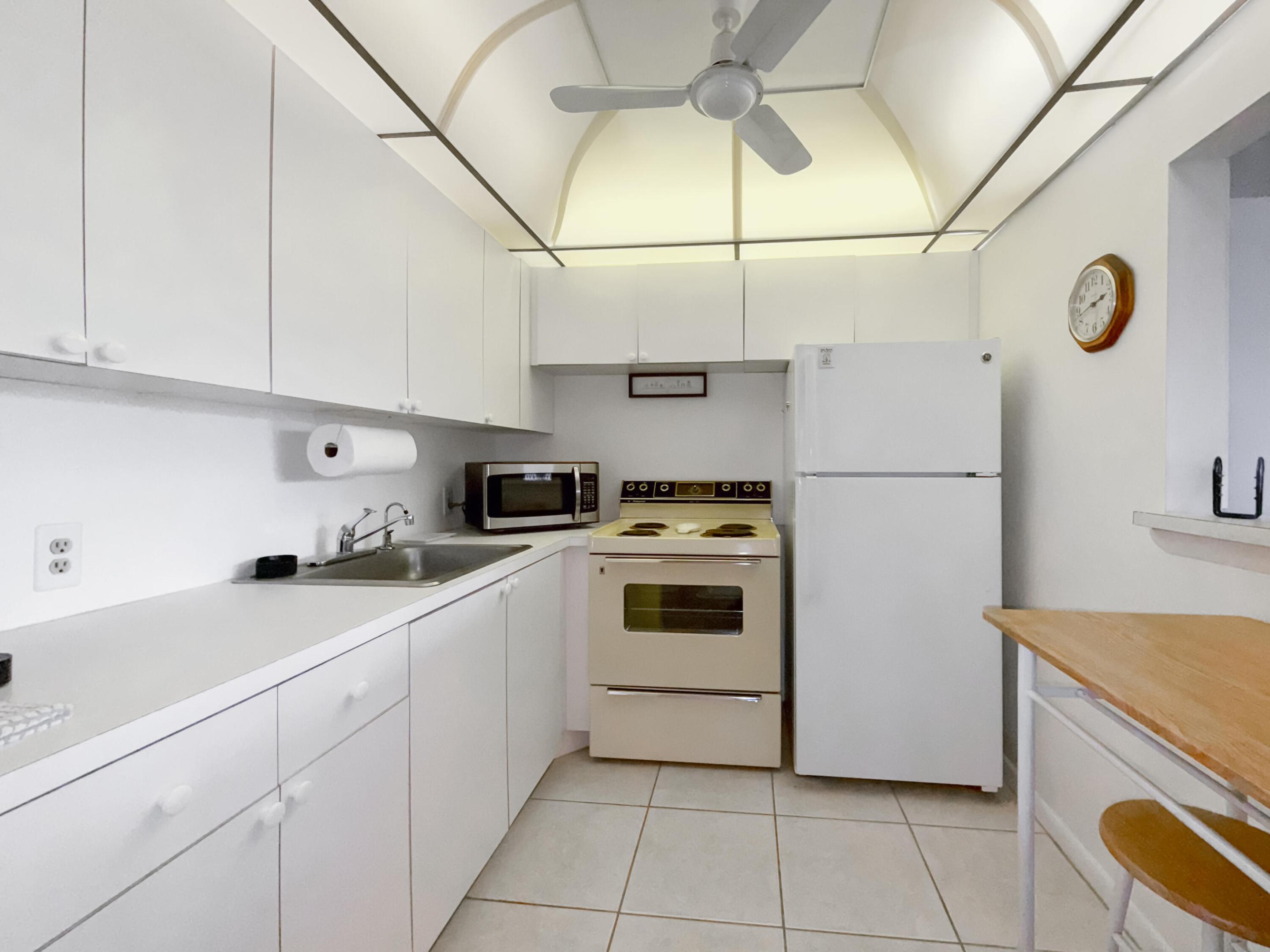 142 Mansfield D