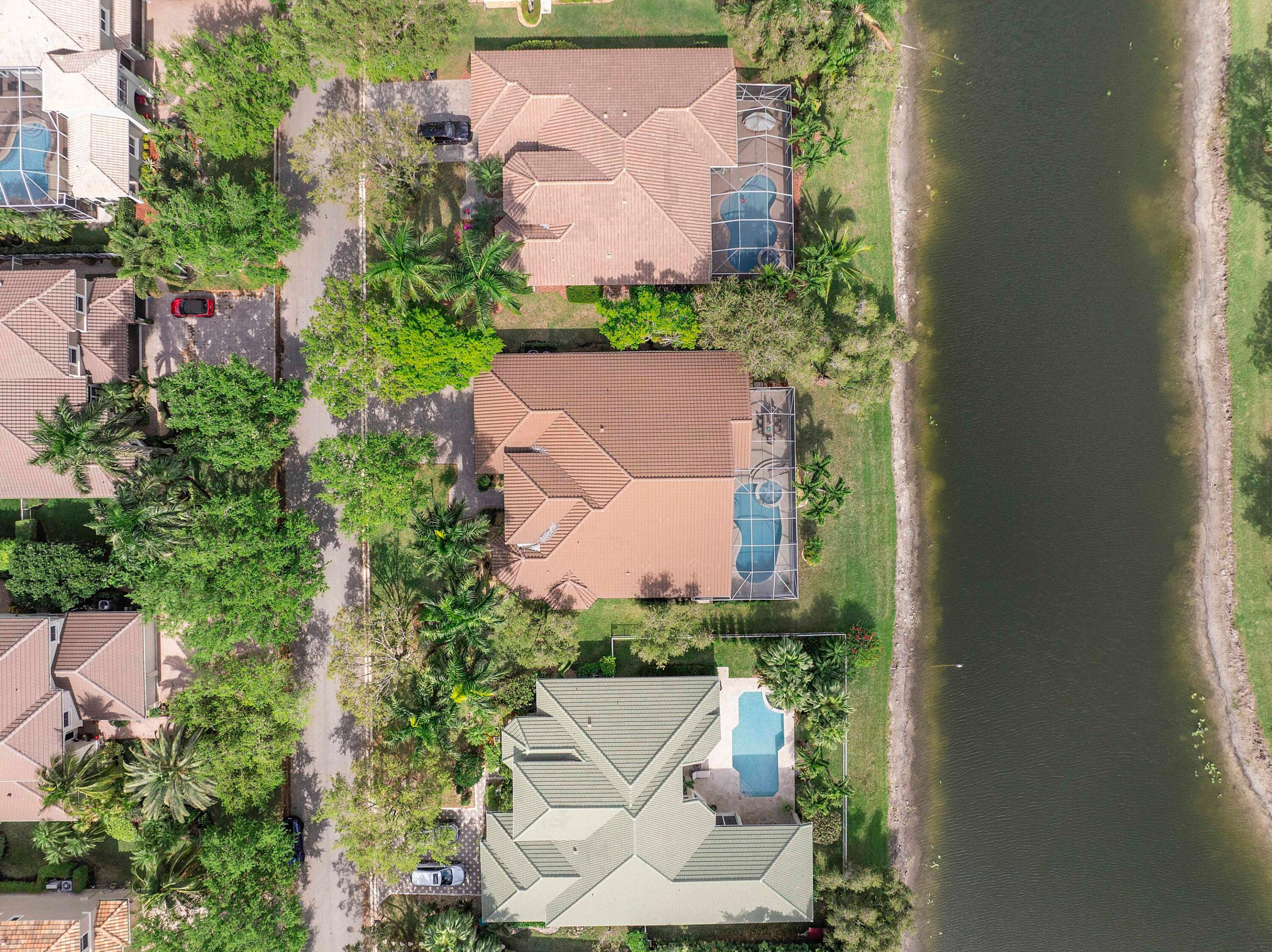 6648 NW 103rd Lane